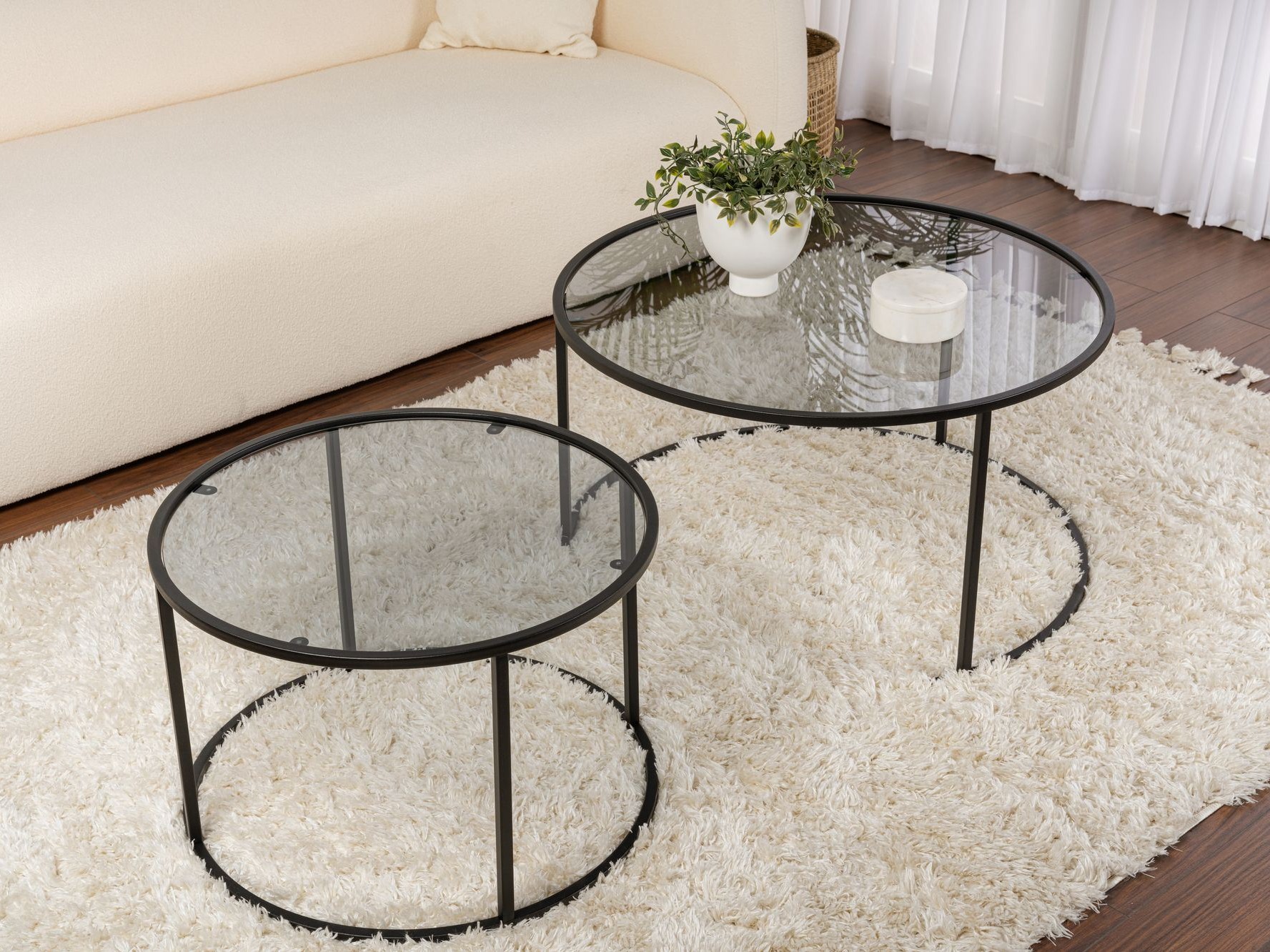 Žurnālu galdiņu komplekts Novato 122 (Melns)