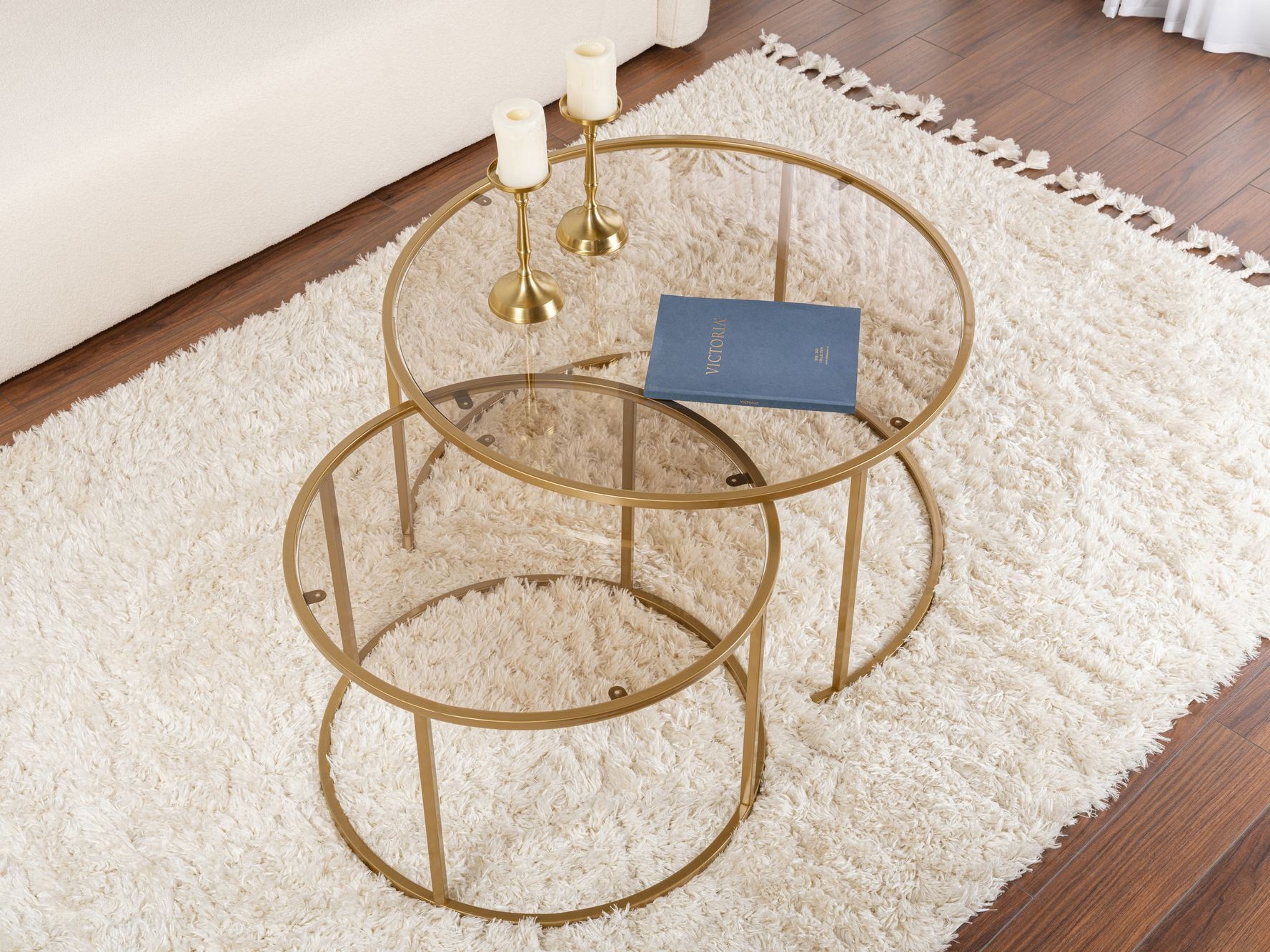 Žurnālu galdiņu komplekts Novato 122 (Zelta)