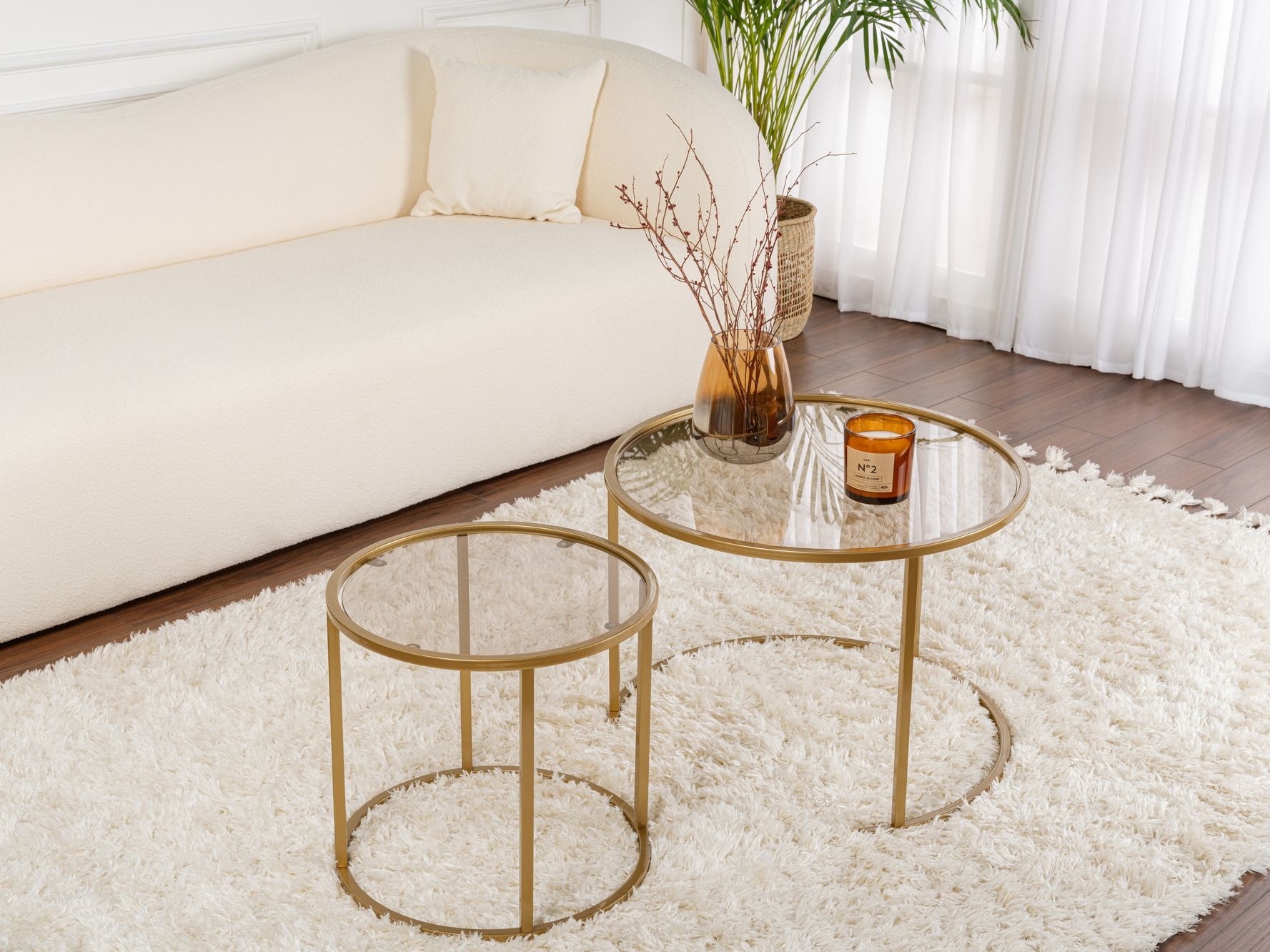 Žurnālu galdiņu komplekts Novato 124 (Zelta)