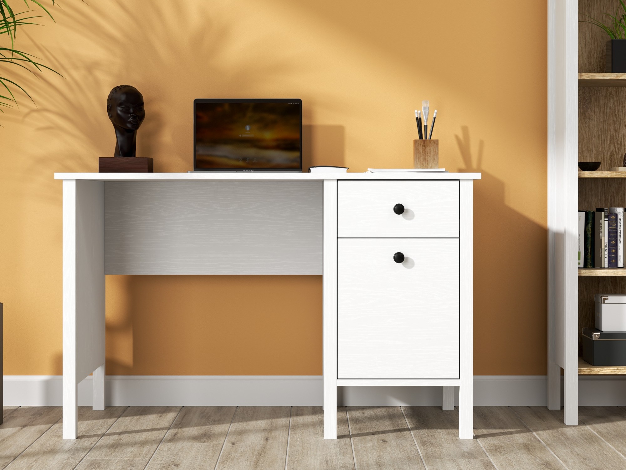 Письменный cтол Ophfela 103