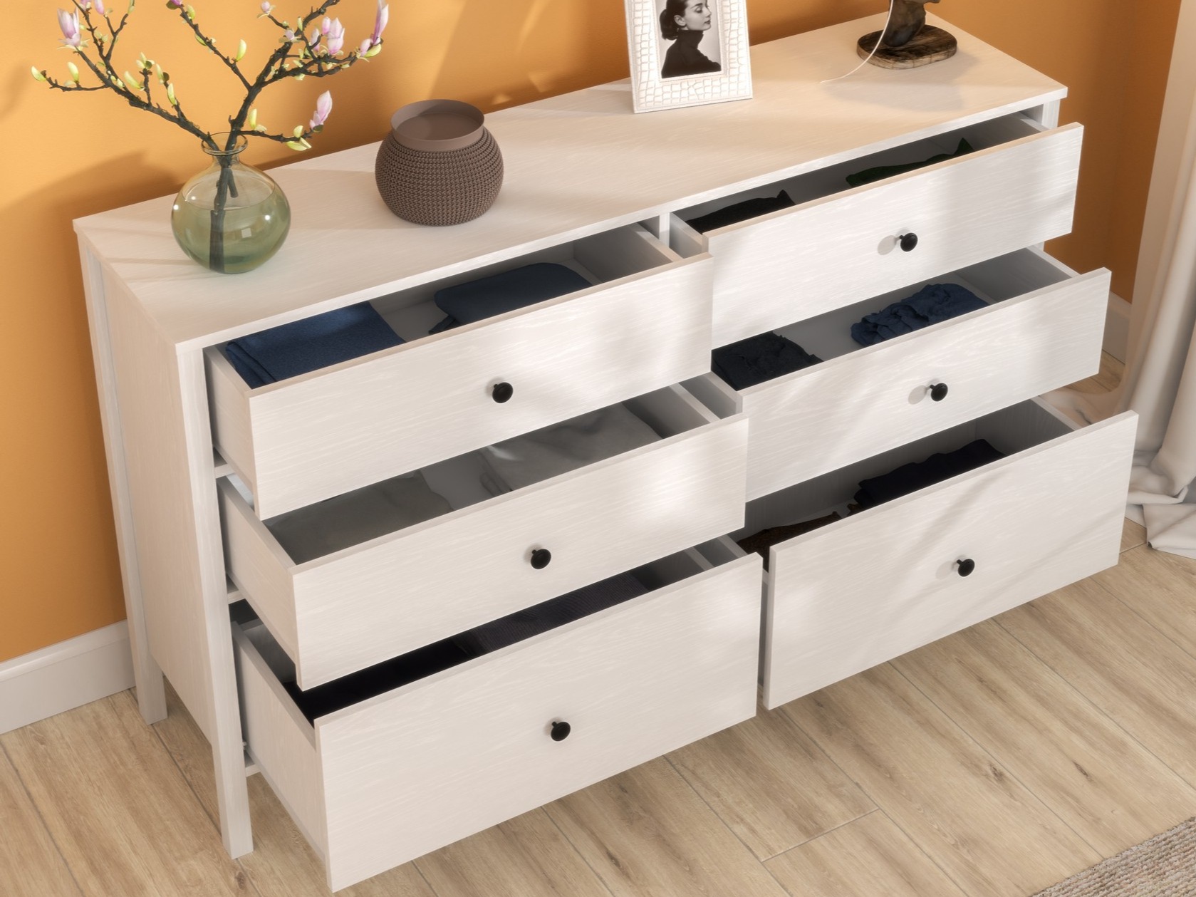 Kомод Ophfela 110