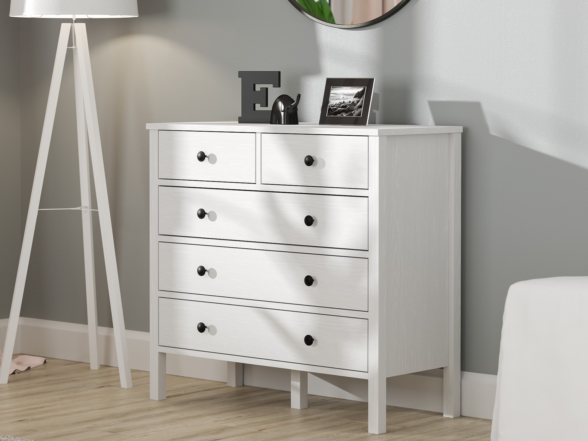 Kомод Ophfela 111