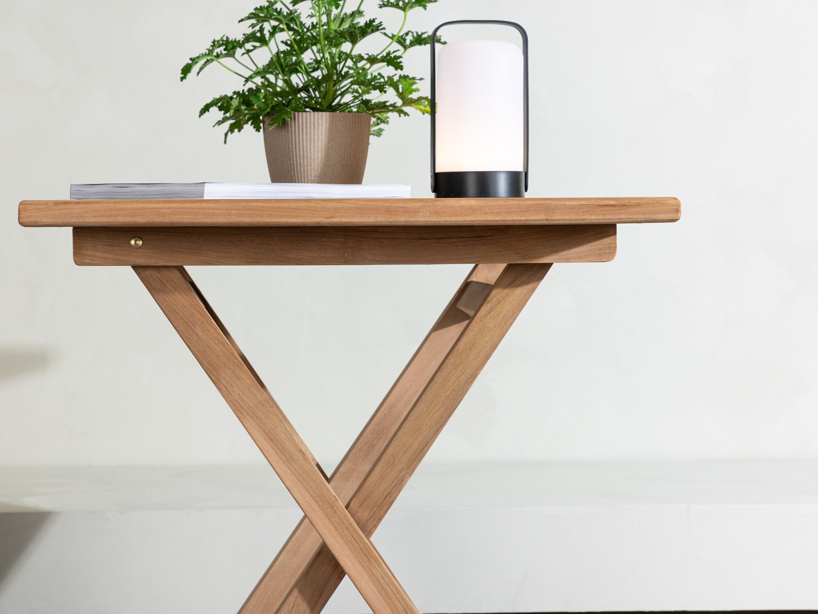 Dārza galds Nunova 128