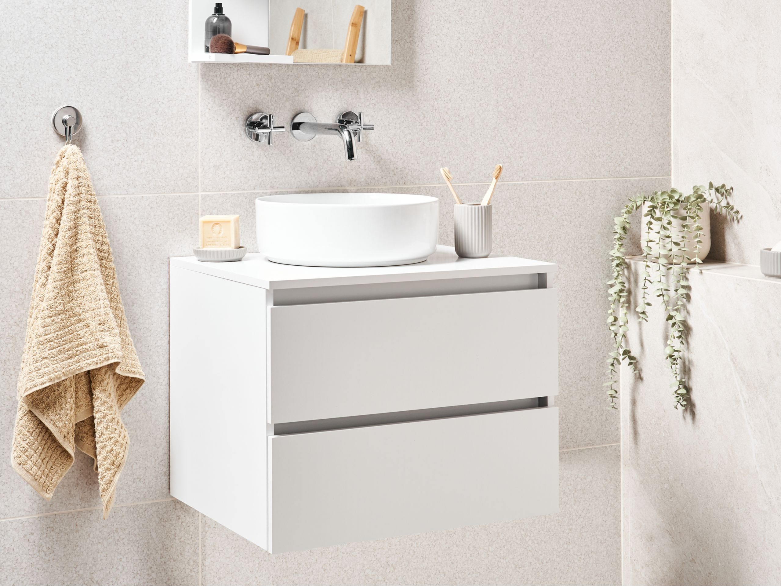 Piekarams vannas istabas skapītis izlietnei Berwyn 2719 (Balts)