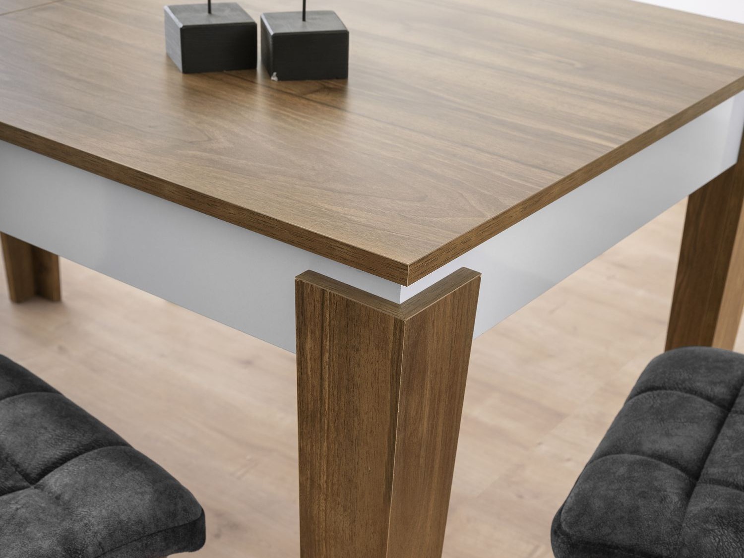 Cтол Kailua 2625 (Грецкий орех + Белый)