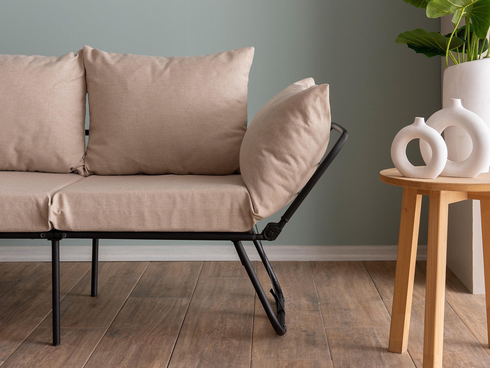 Dīvāns Altadena 618 (Gaiši bēšs)