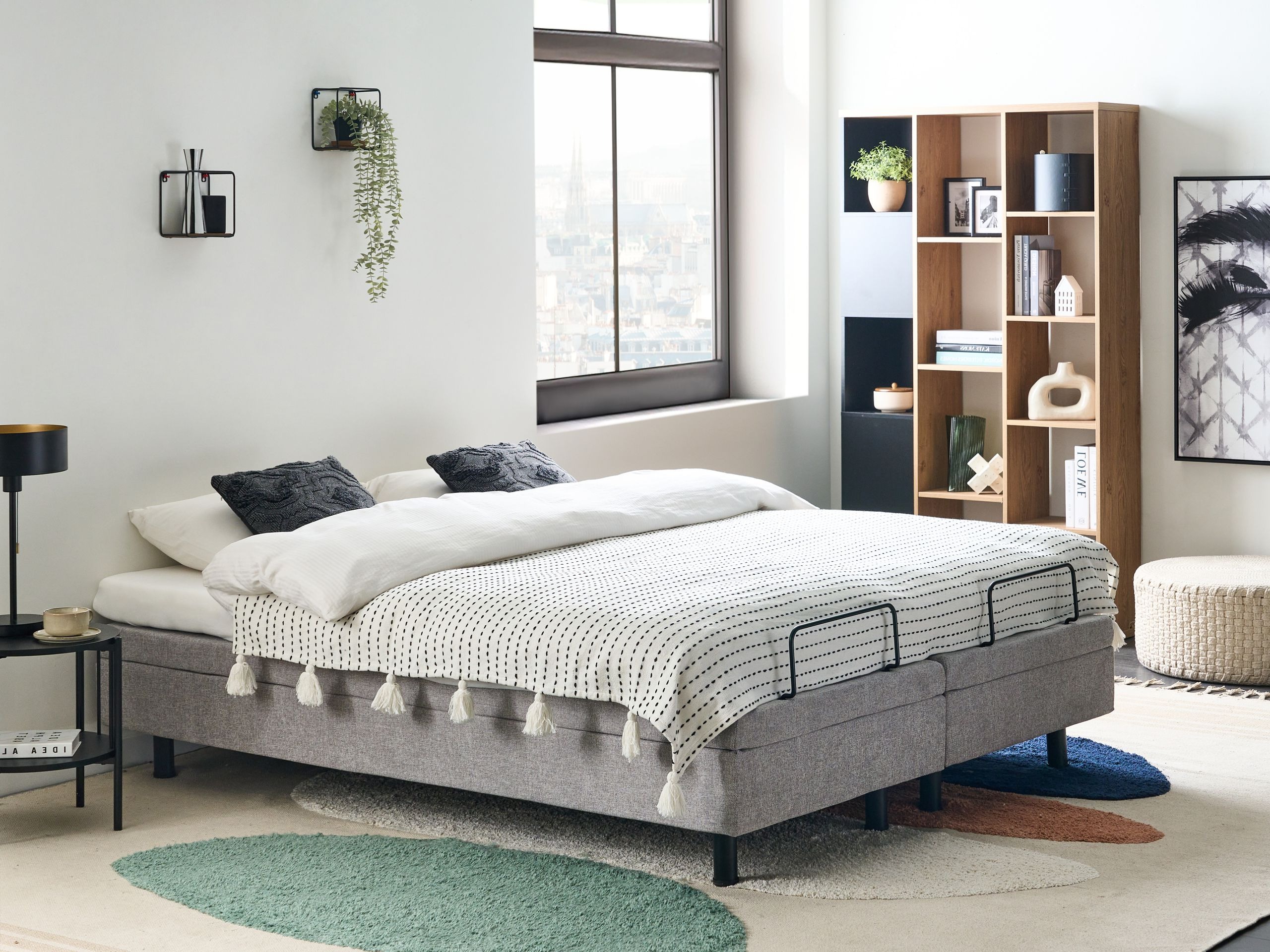 Кровать Berwyn 2750 (Светло-серый)