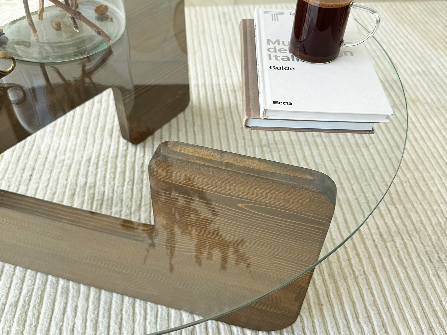 Žurnālu galdiņš Asheboro 177