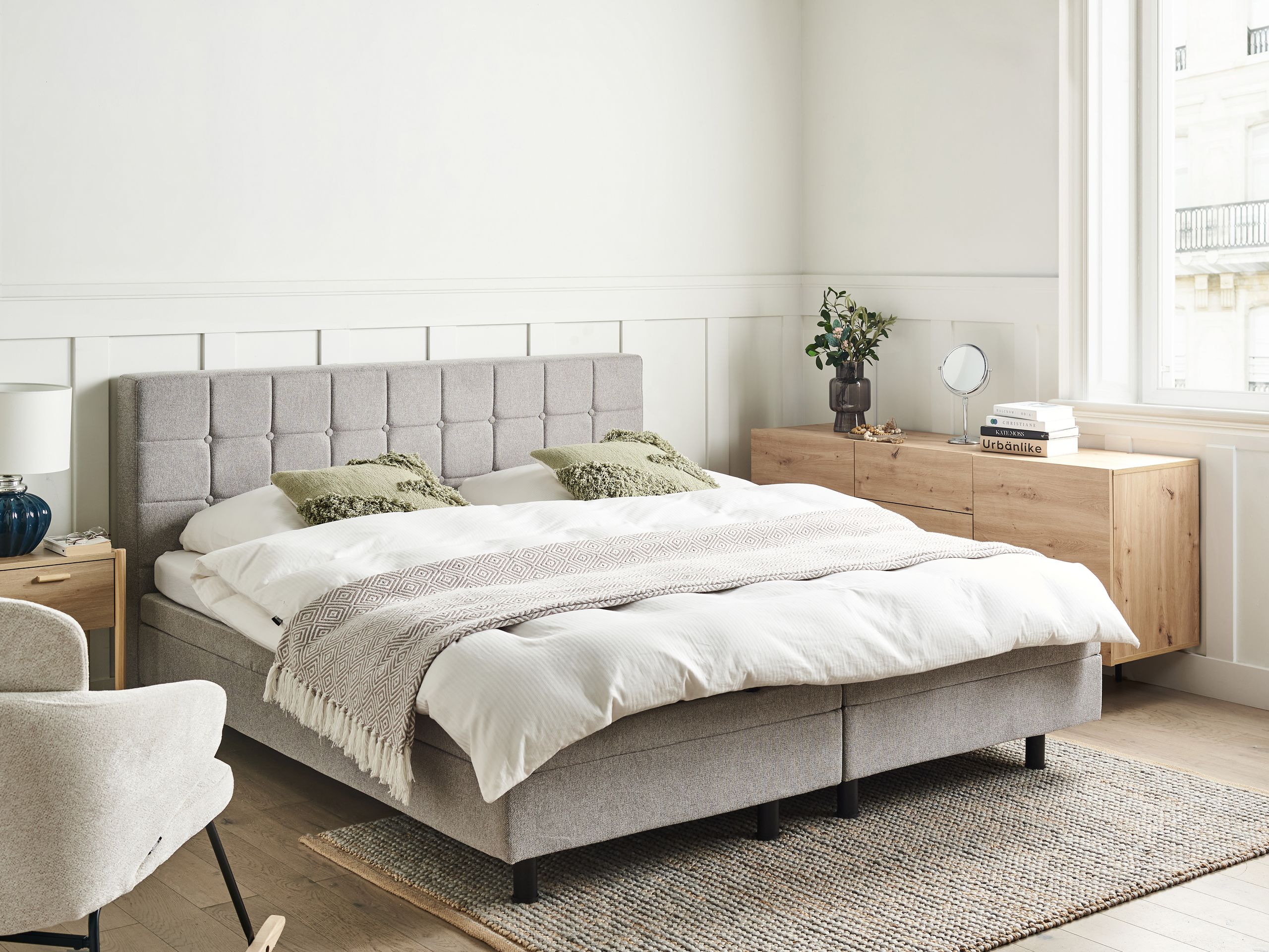 Кровать Berwyn 762 (Светло-серый)