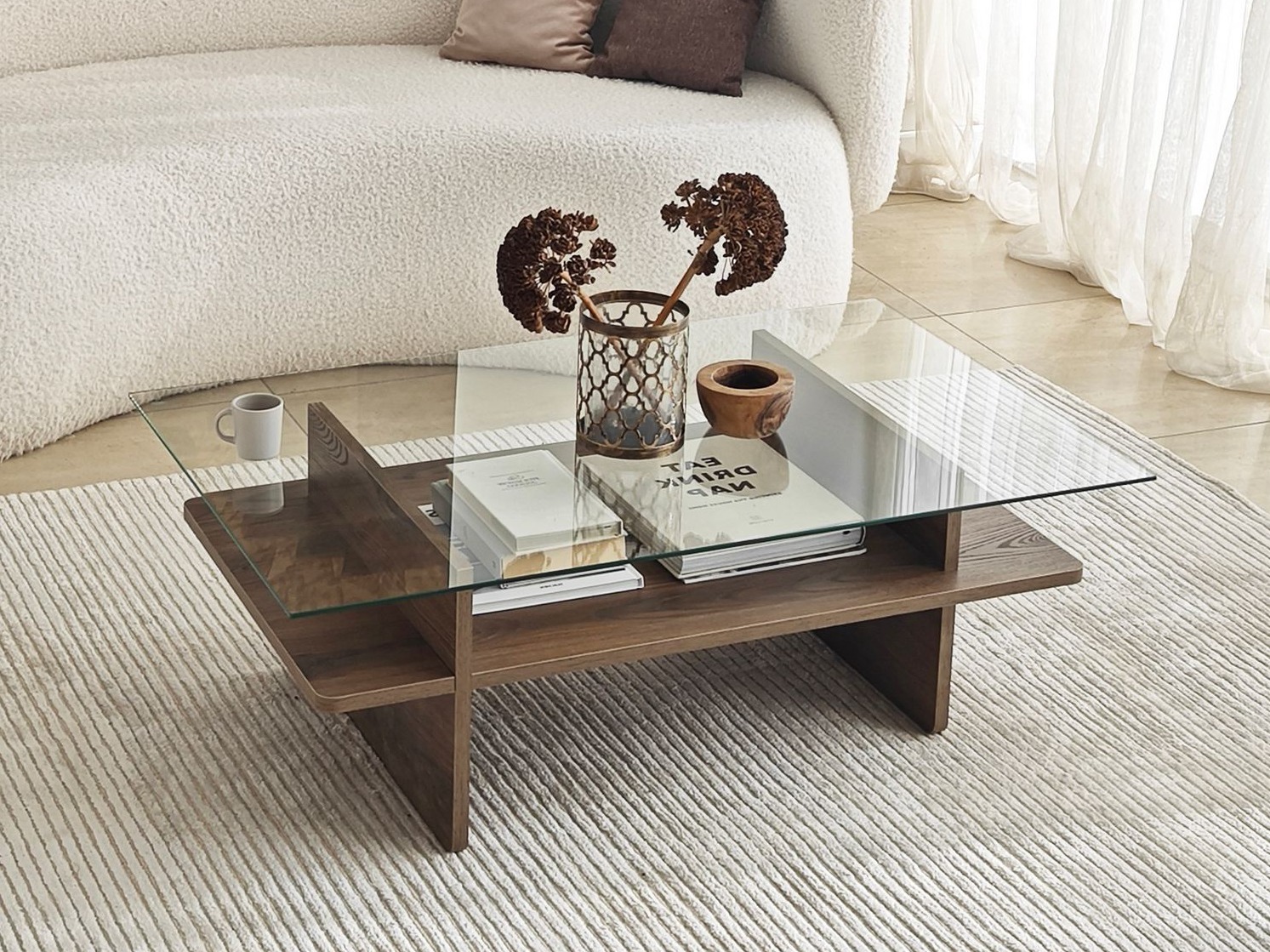 Žurnālu galdiņš Kailua 2635 (Riekstkoks)