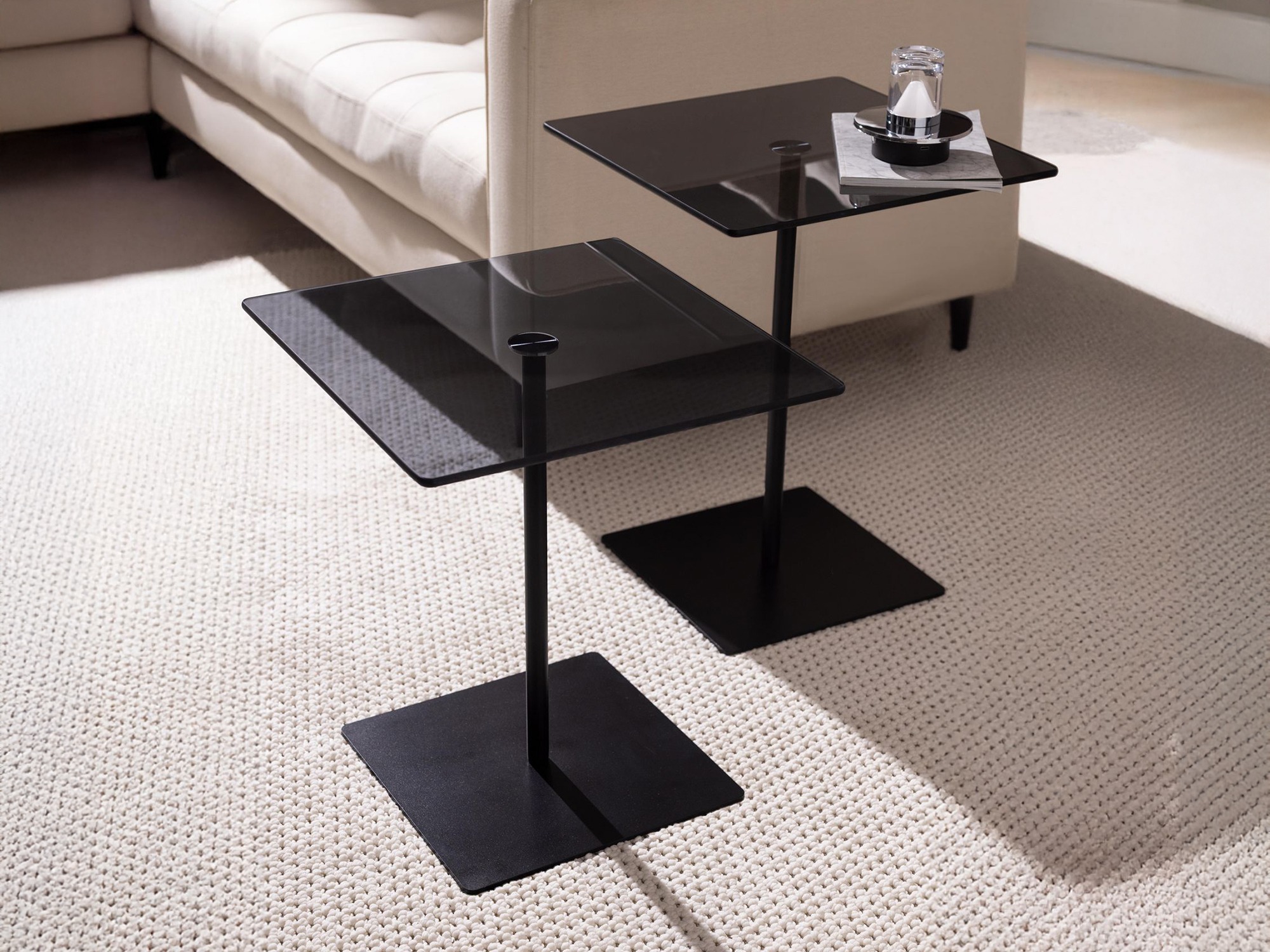 Kafijas galdiņu komplekts Kailua 2639 (Melns)