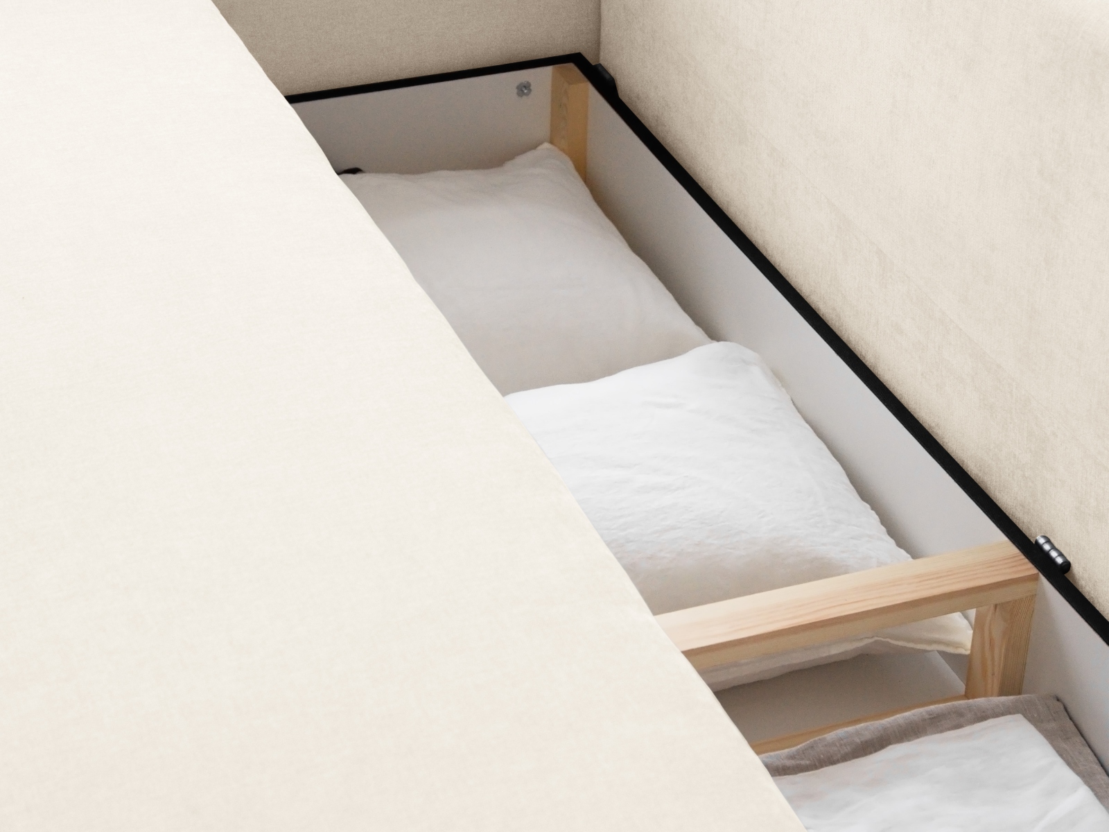 Dīvāns gulta Beckley 183 (Wind 02)