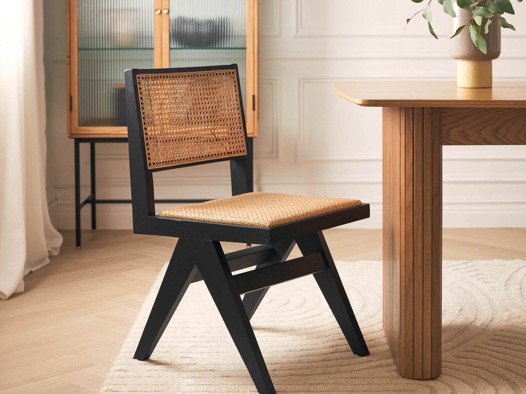 Krēsls Springfield 256 (Melns + Gaiši brūns)