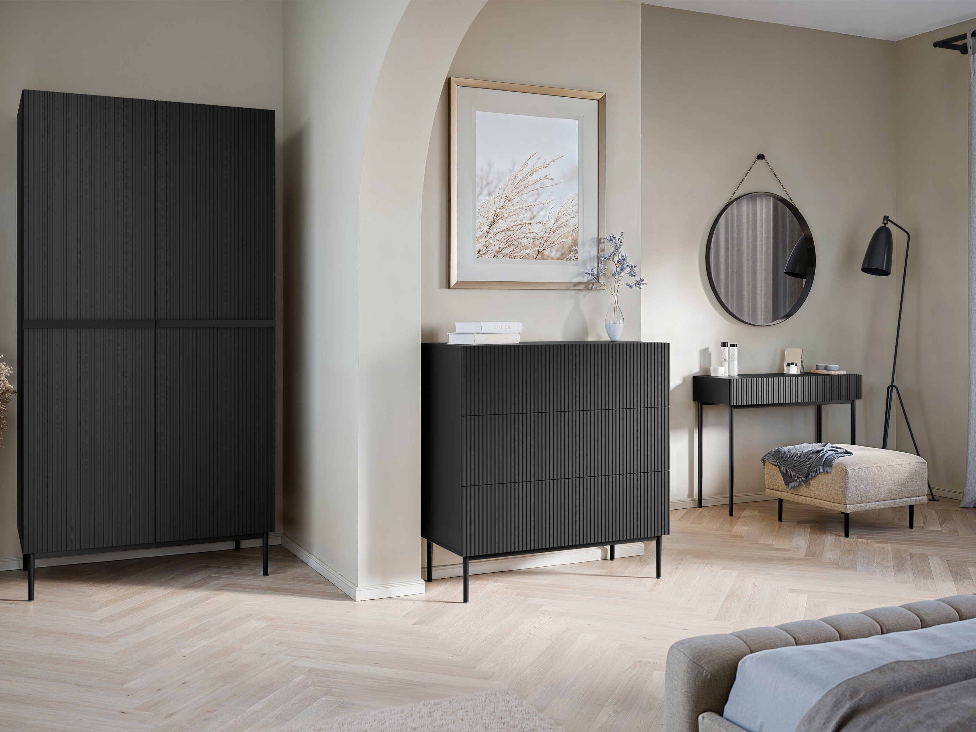 Skapis Melfelu 123 (Melns)