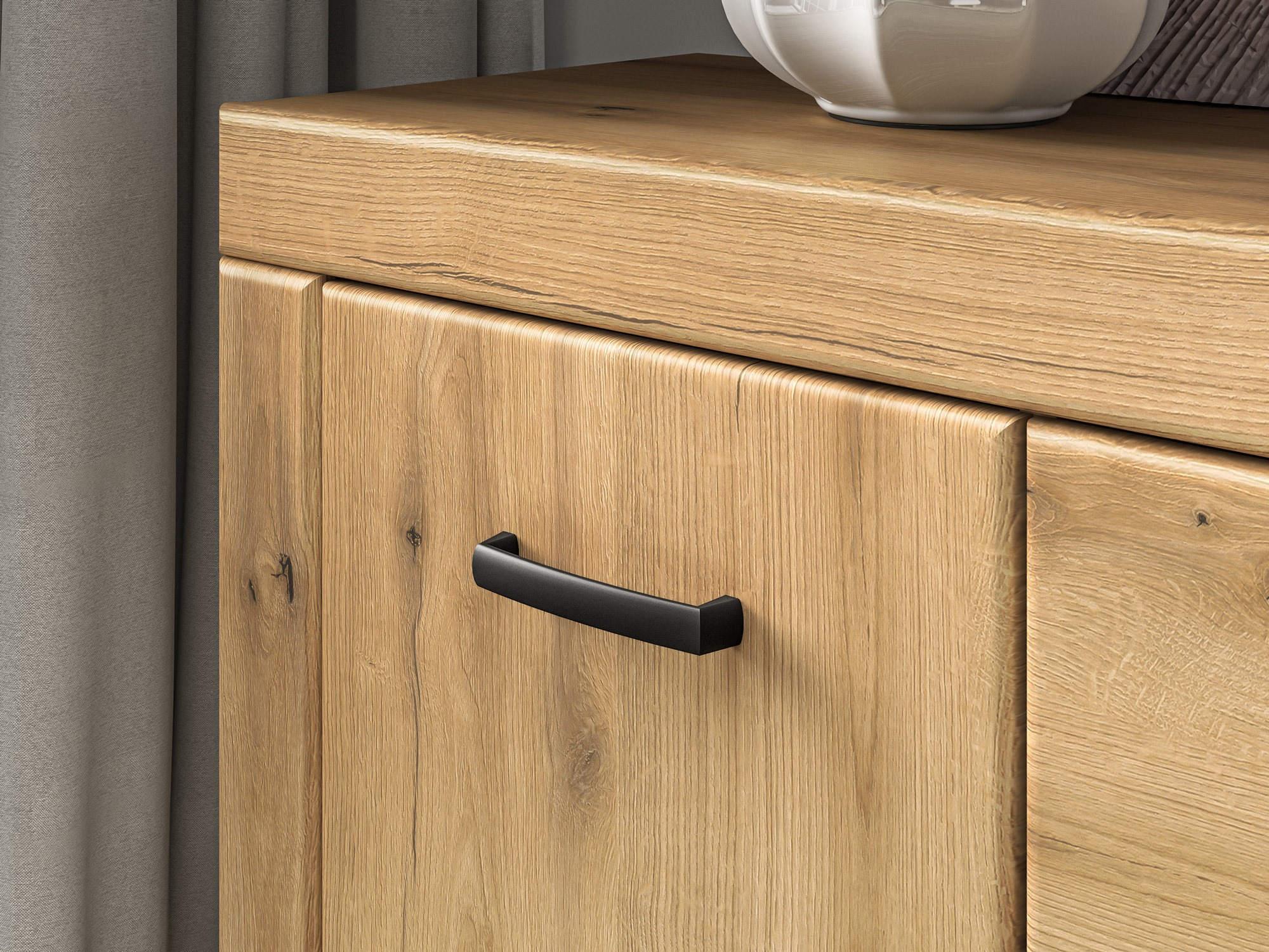 Kомод Enolevi 103