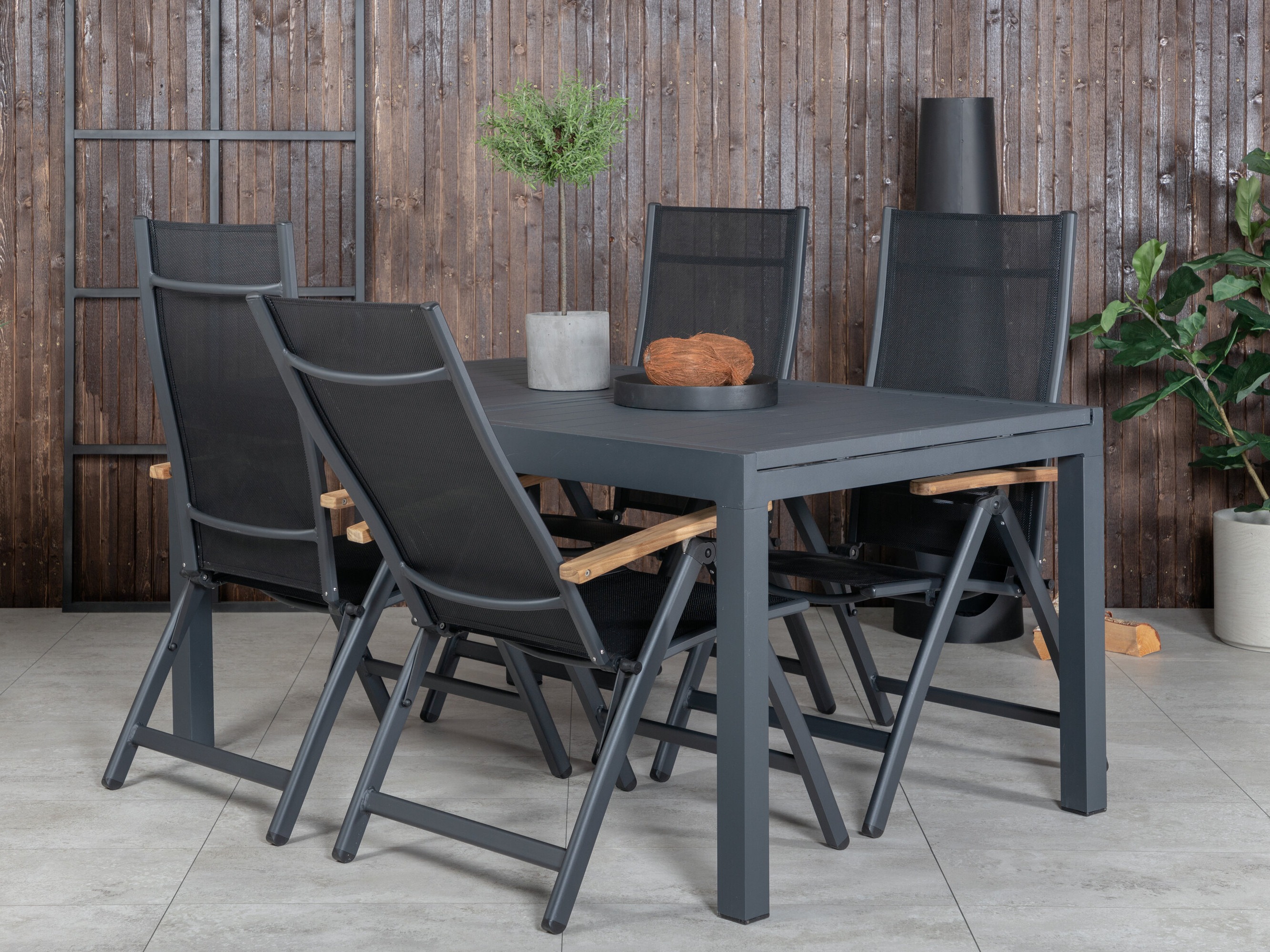 Galds un krēslu komplekts Dallas 4914