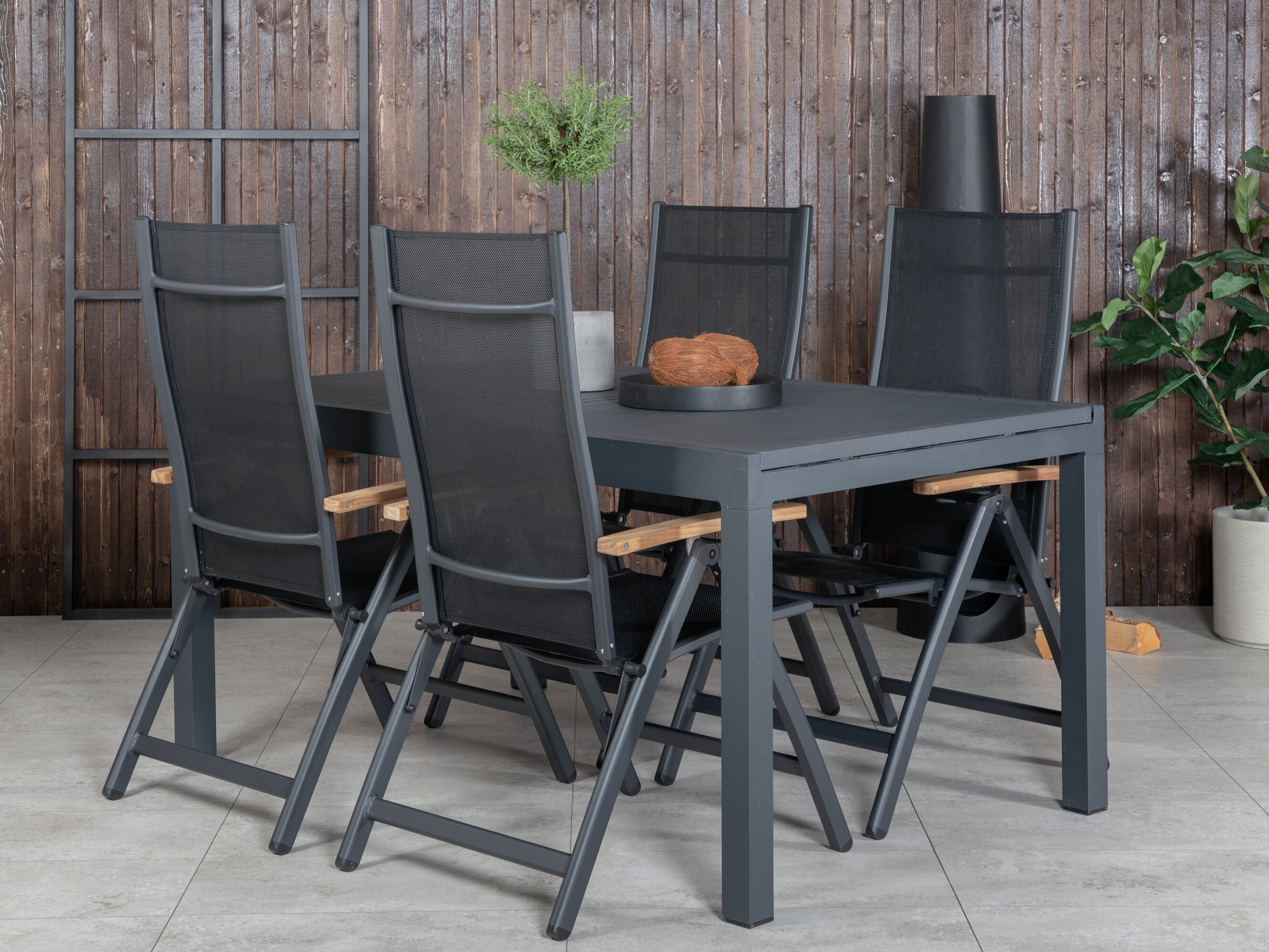 Galds un krēslu komplekts Dallas 4914