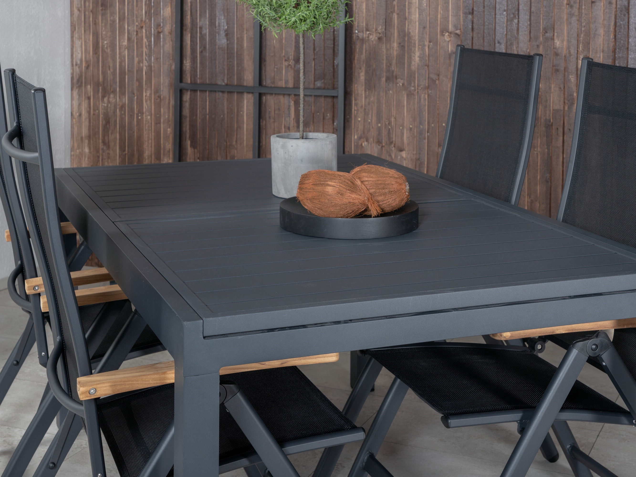 Galds un krēslu komplekts Dallas 4914