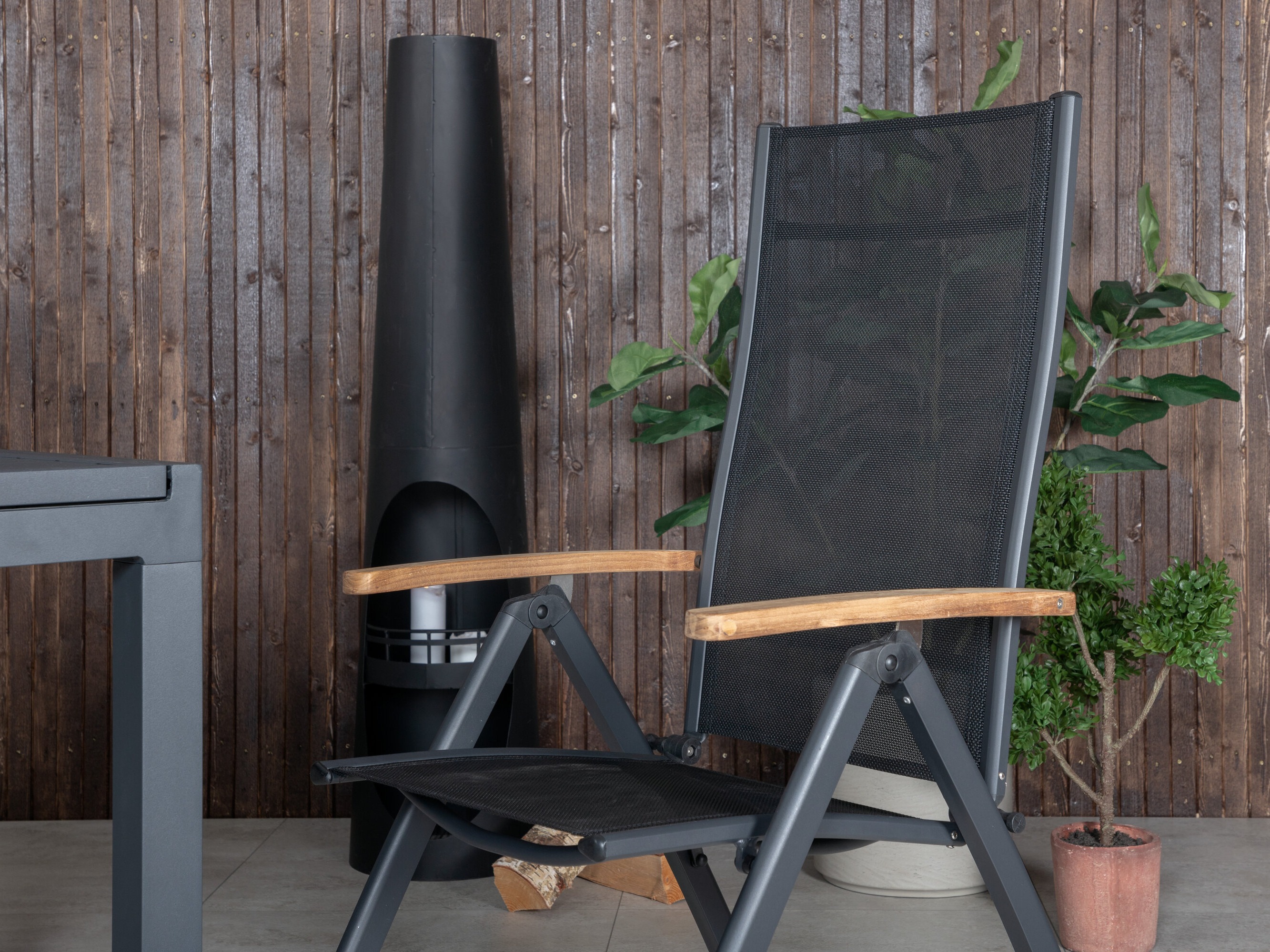 Galds un krēslu komplekts Dallas 4914