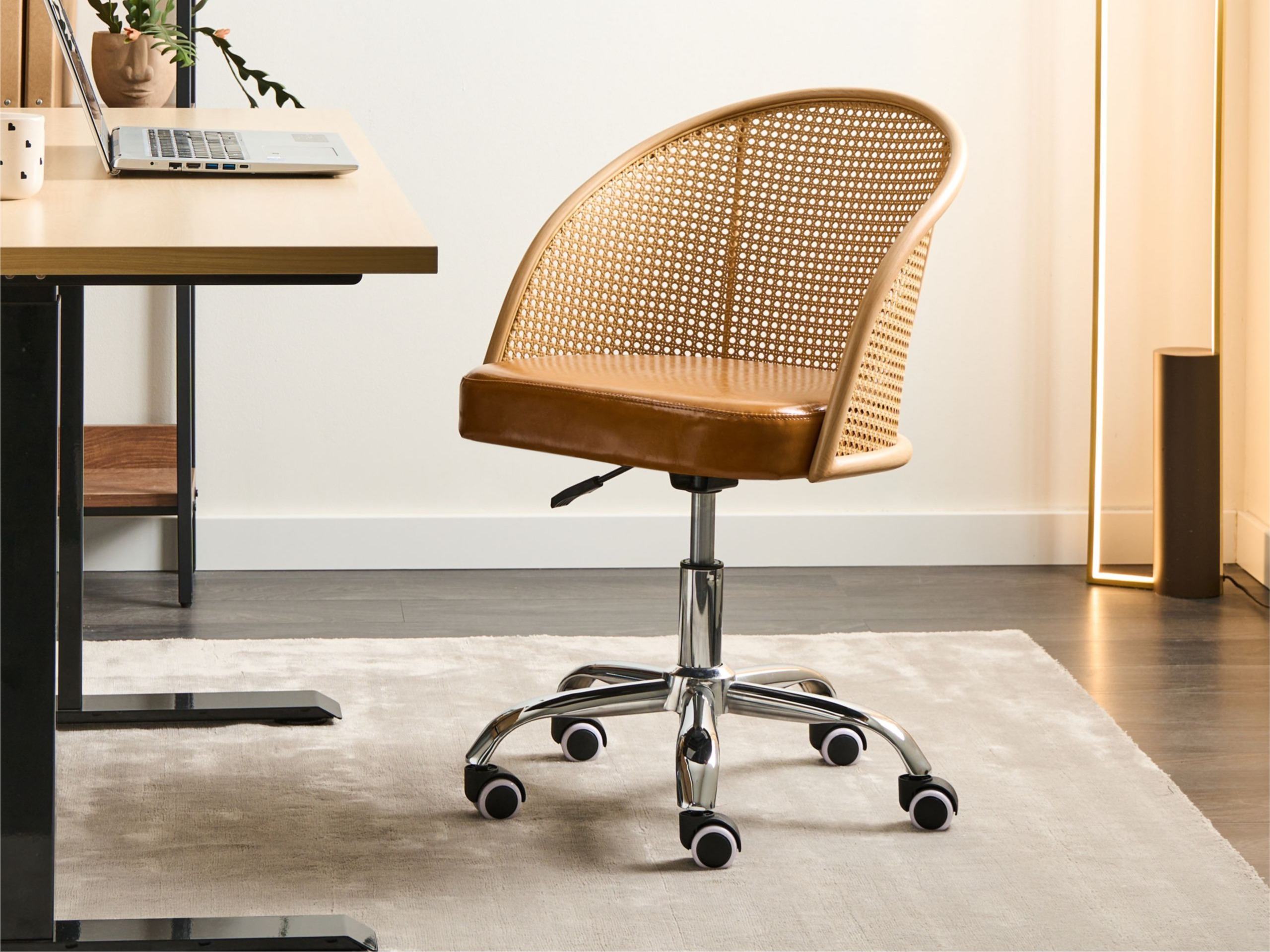 Biroja krēsls Berwyn 2772 (Brūns)