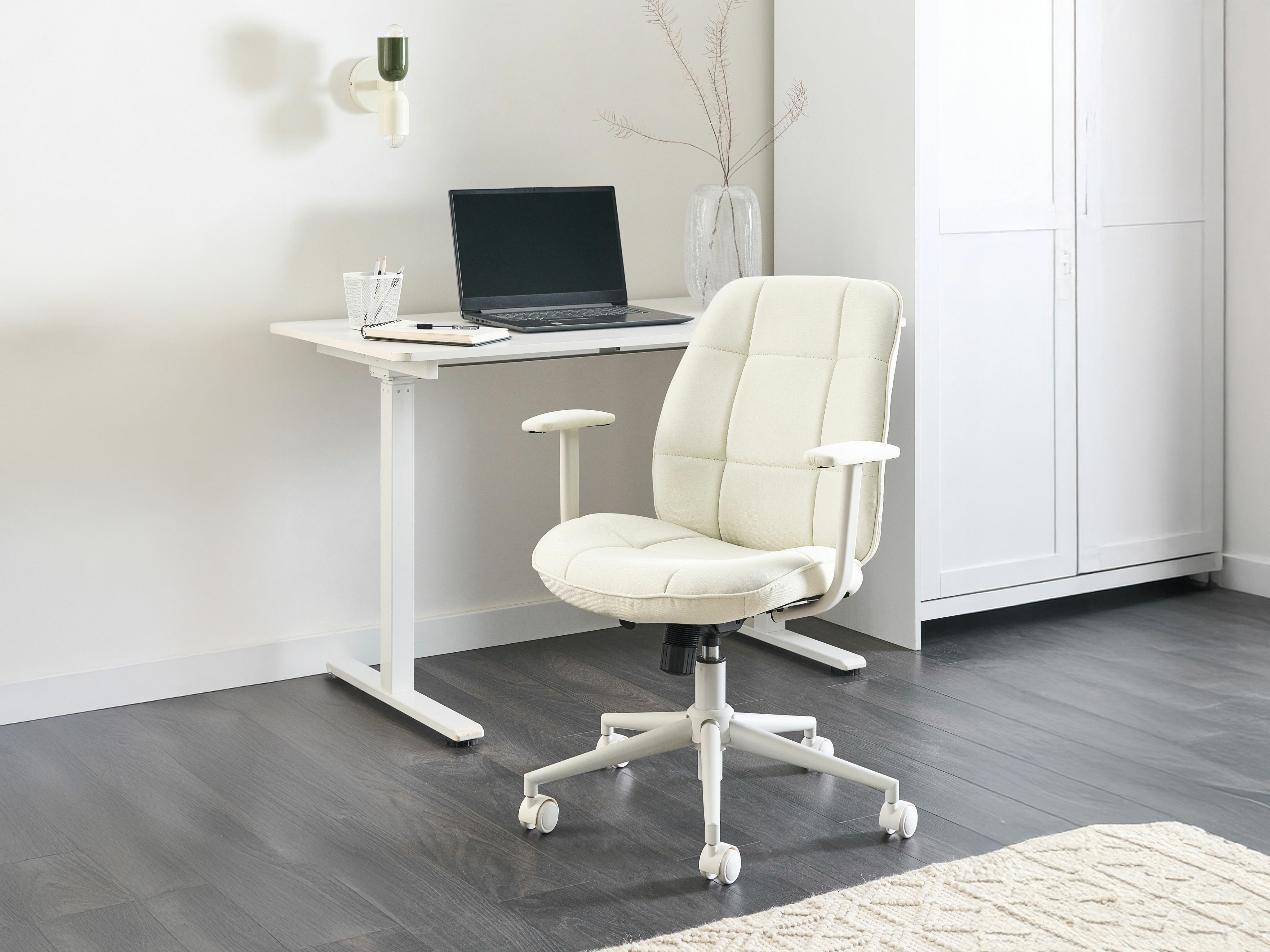 Biroja krēsls Berwyn 2764 (Gaiši bēšs)