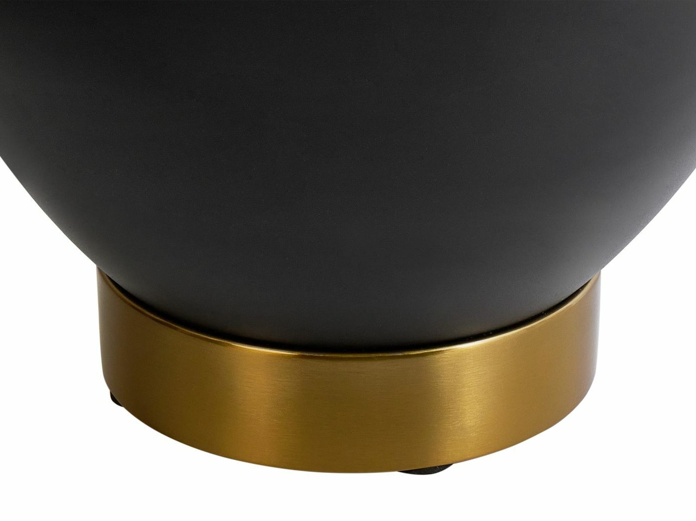 Kafijas galdiņš Berwyn 2808