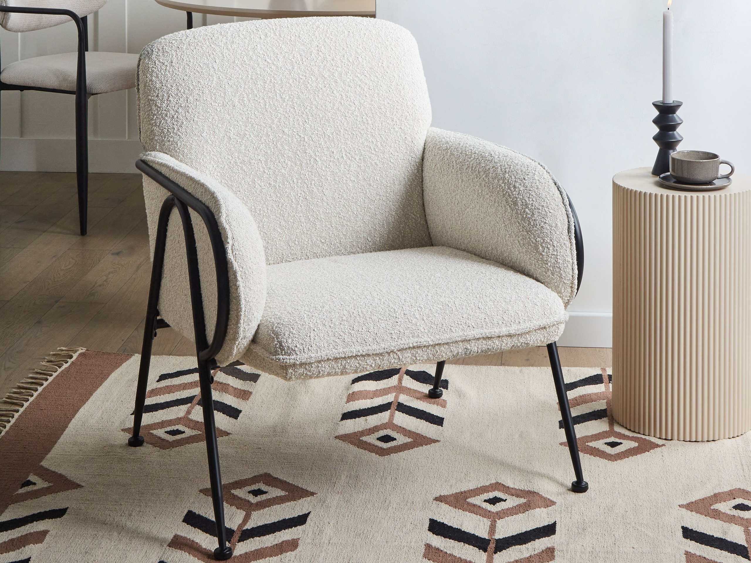 Krēsls Berwyn 2815 (Gaiši bēšs)