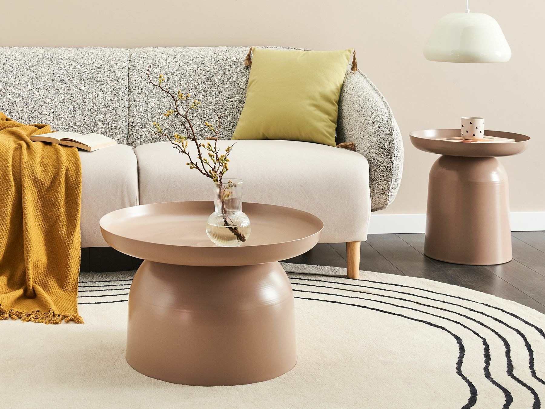 Žurnālu galdiņš Berwyn 2820 (Taupe)