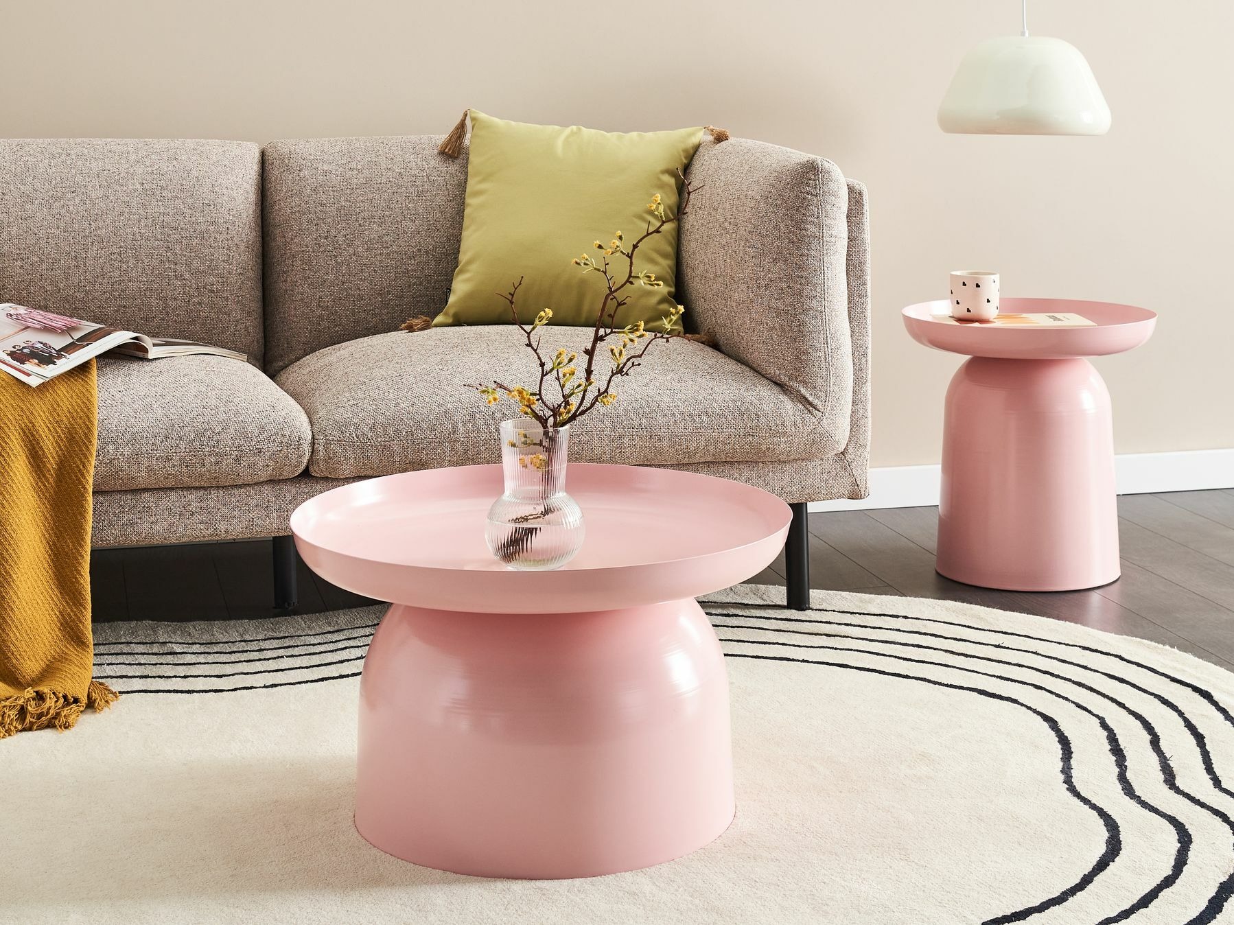 Žurnālu galdiņš Berwyn 2820 (Tumši rozā)