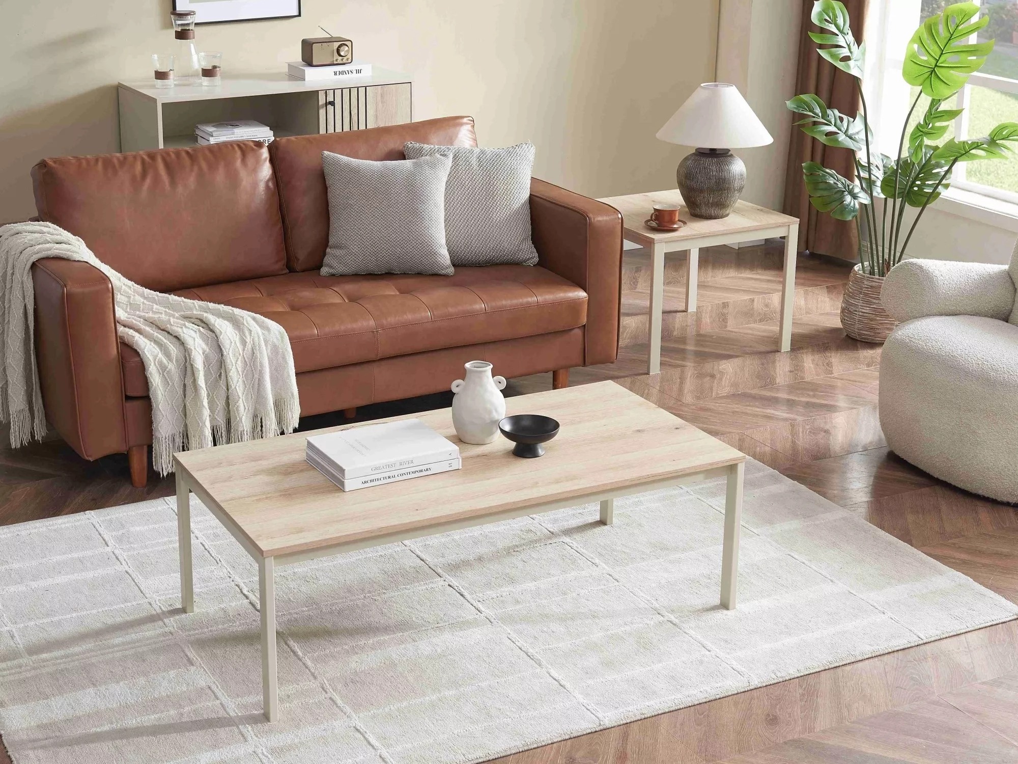 Žurnālu galdiņš Lortene 104