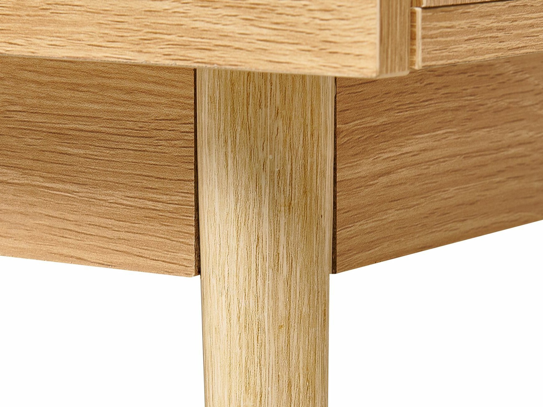 Naktsgaldiņš Berwyn 2660