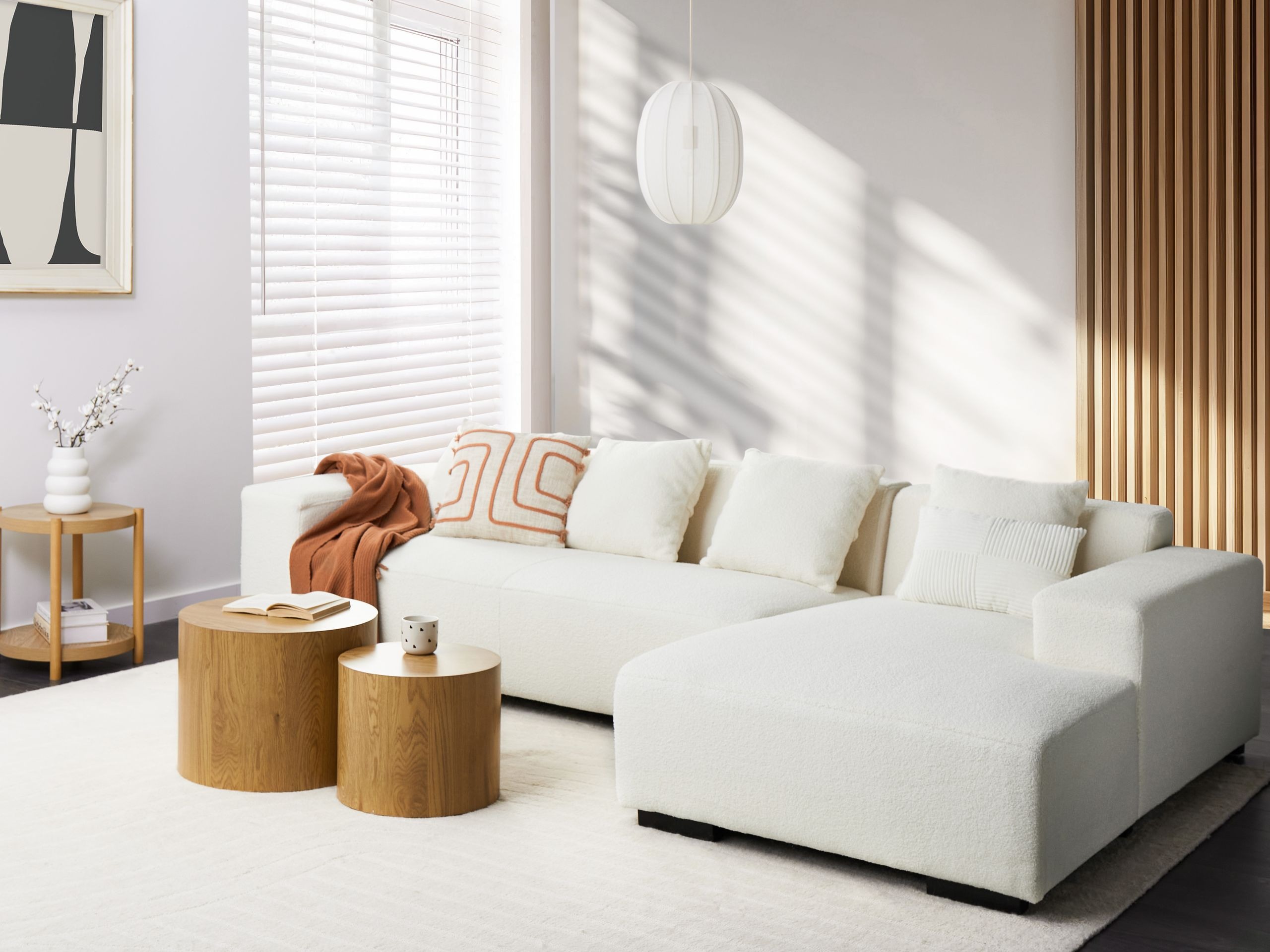 Stūra dīvāns Berwyn 1396 (Ecru balts)