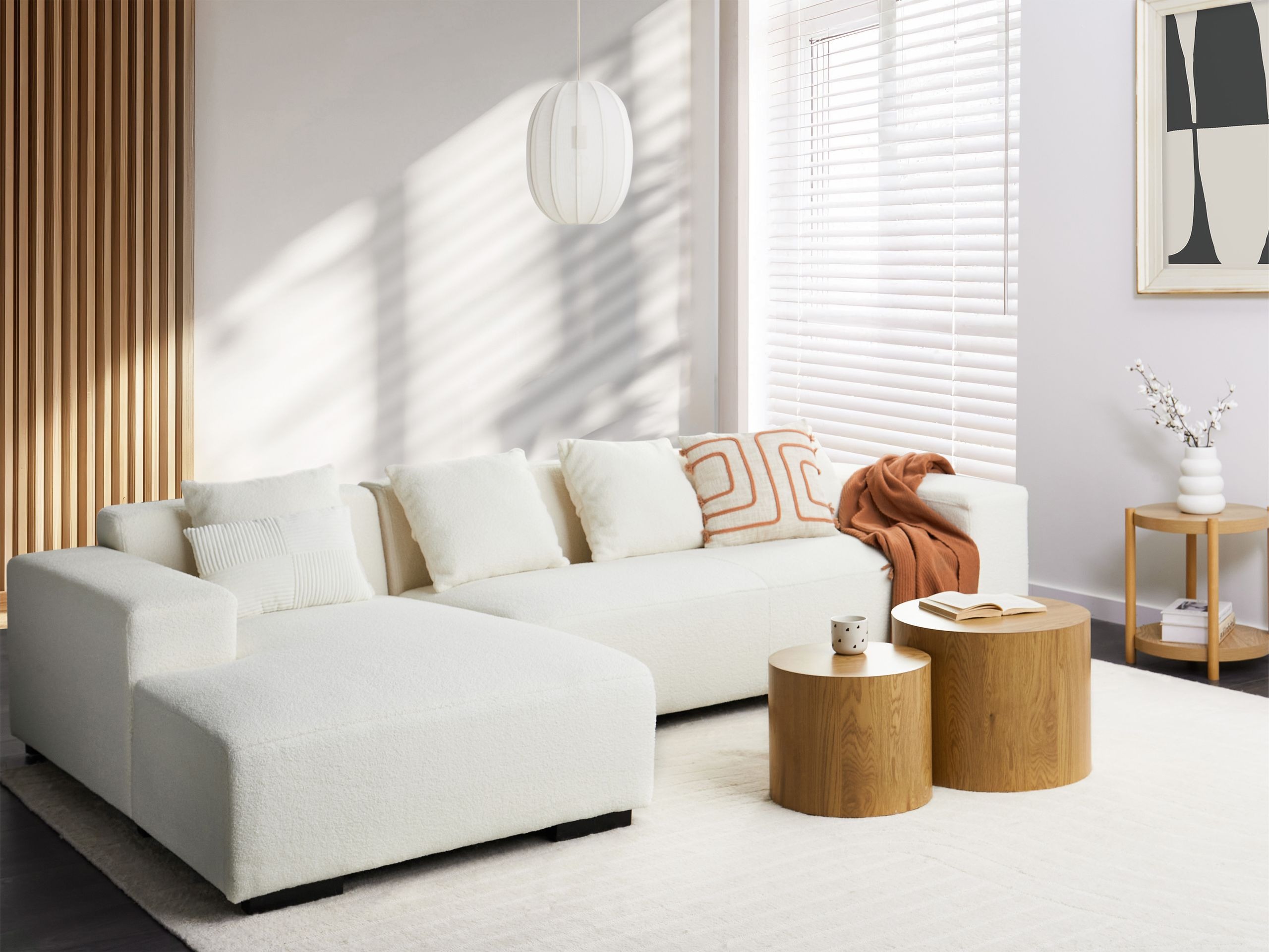 Stūra dīvāns Berwyn 1396 (Ecru balts)