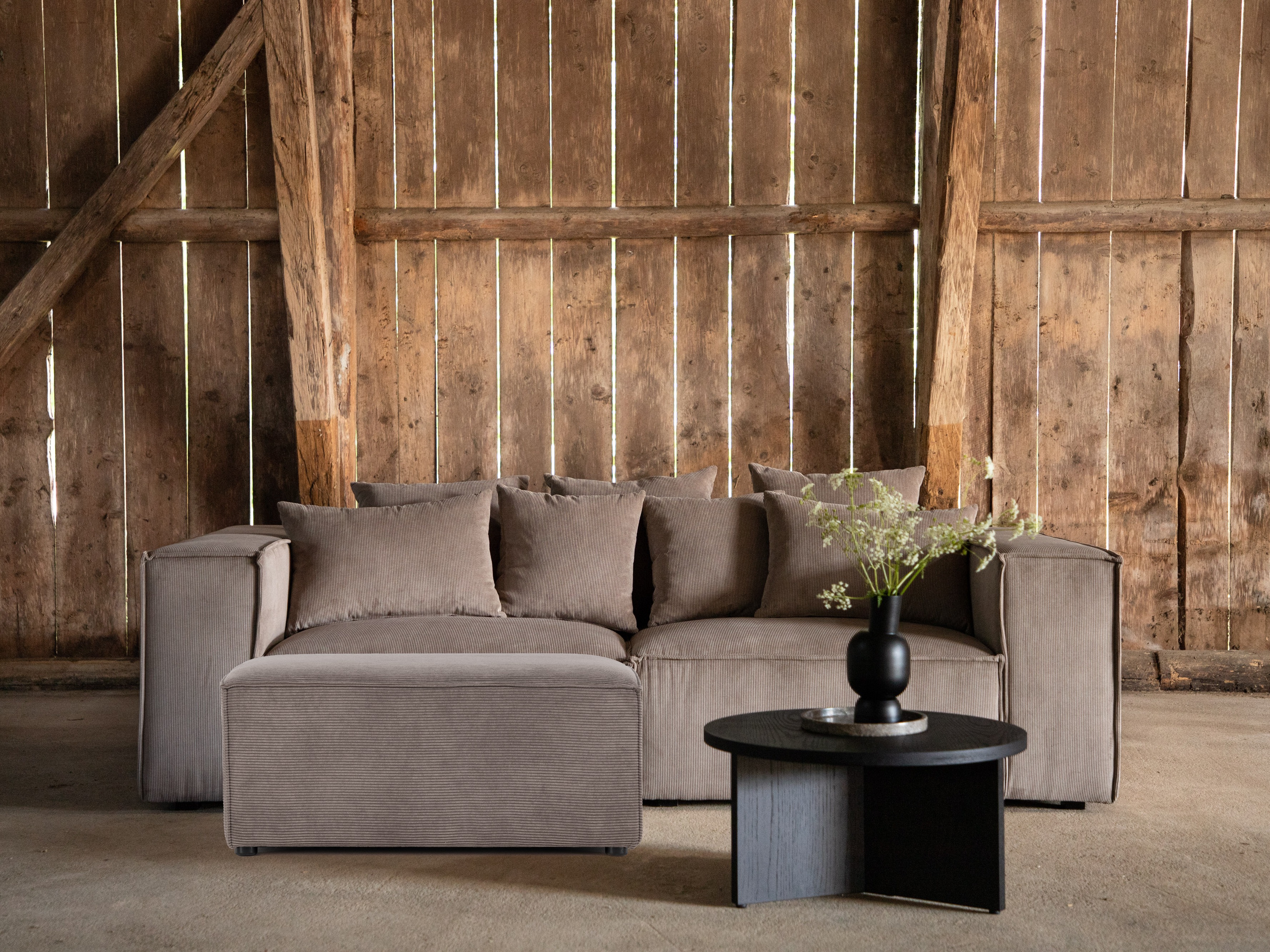 Dīvāns Dallas 3278 (Brūns)