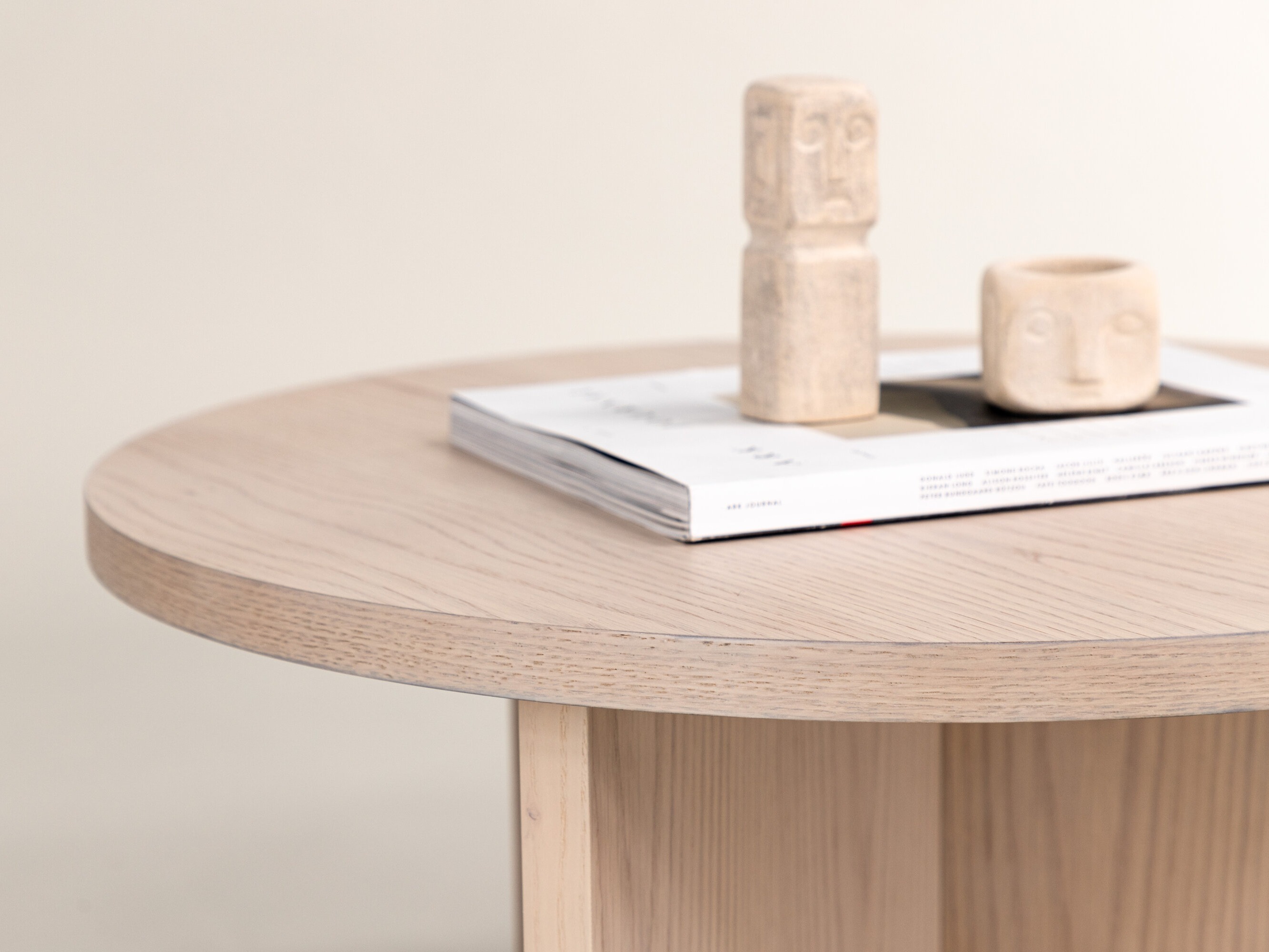 Žurnālu galdiņš Dallas 3310 (Gaišs koks)