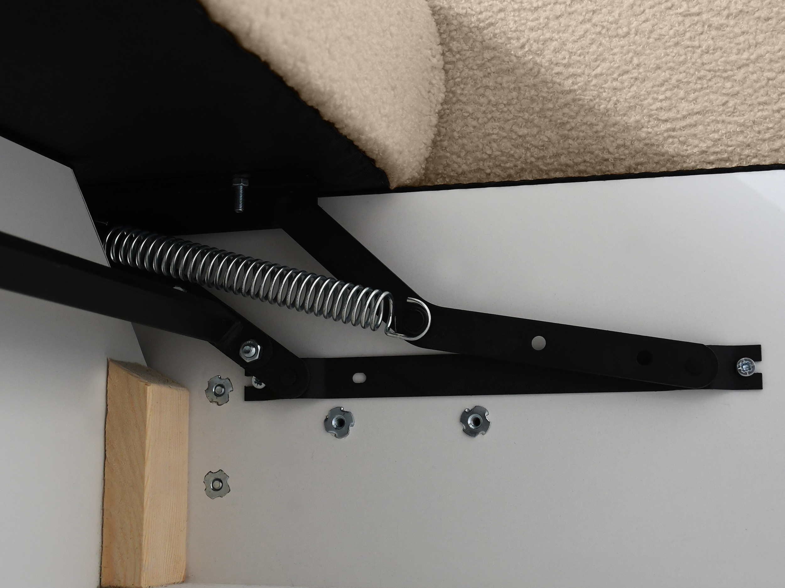 Stūra dīvāns Margate 108 (Quelle 18)