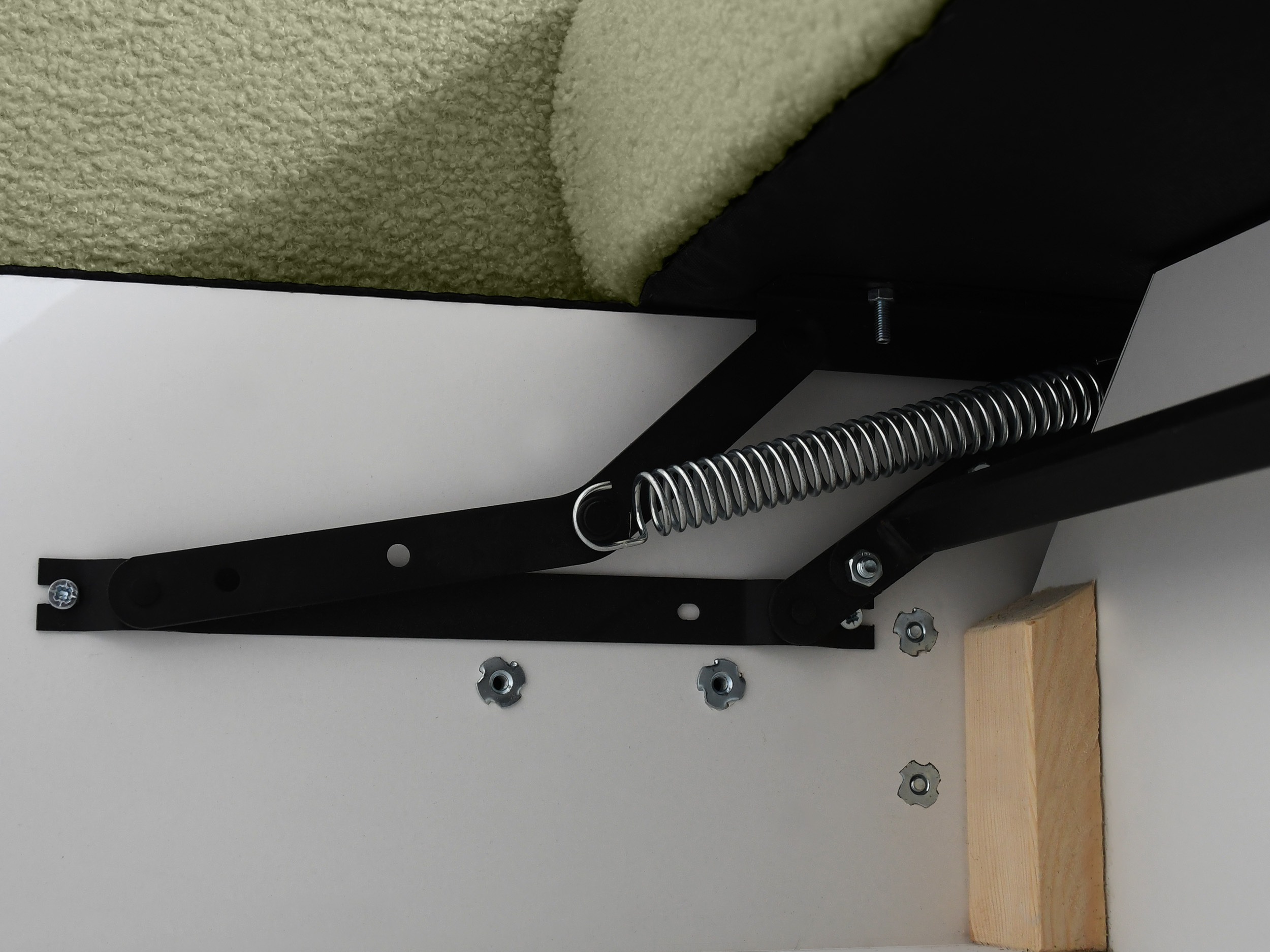 Stūra dīvāns Margate 108 (Quelle 38)