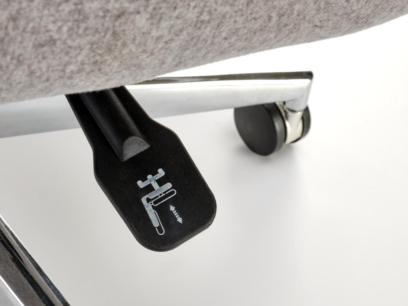 Biroja krēsls Houston 1604