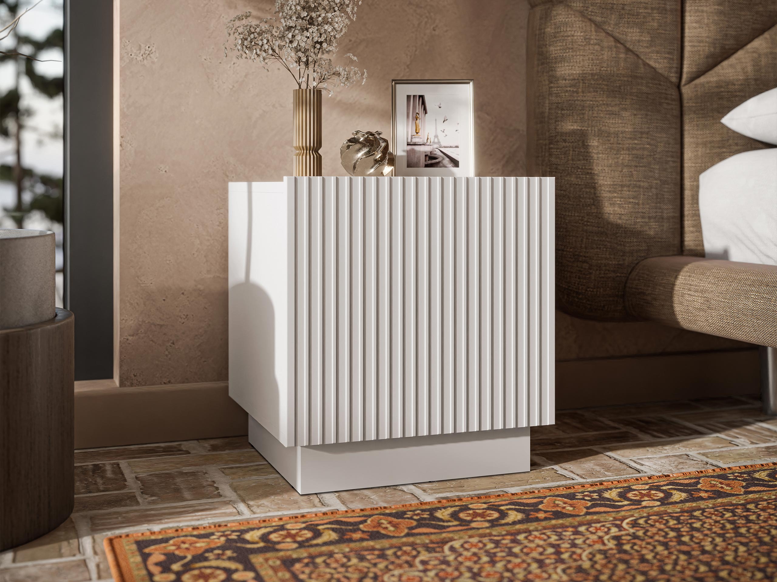 Naktsgaldiņu komplekts Lusonu 105 (Kašmirs)