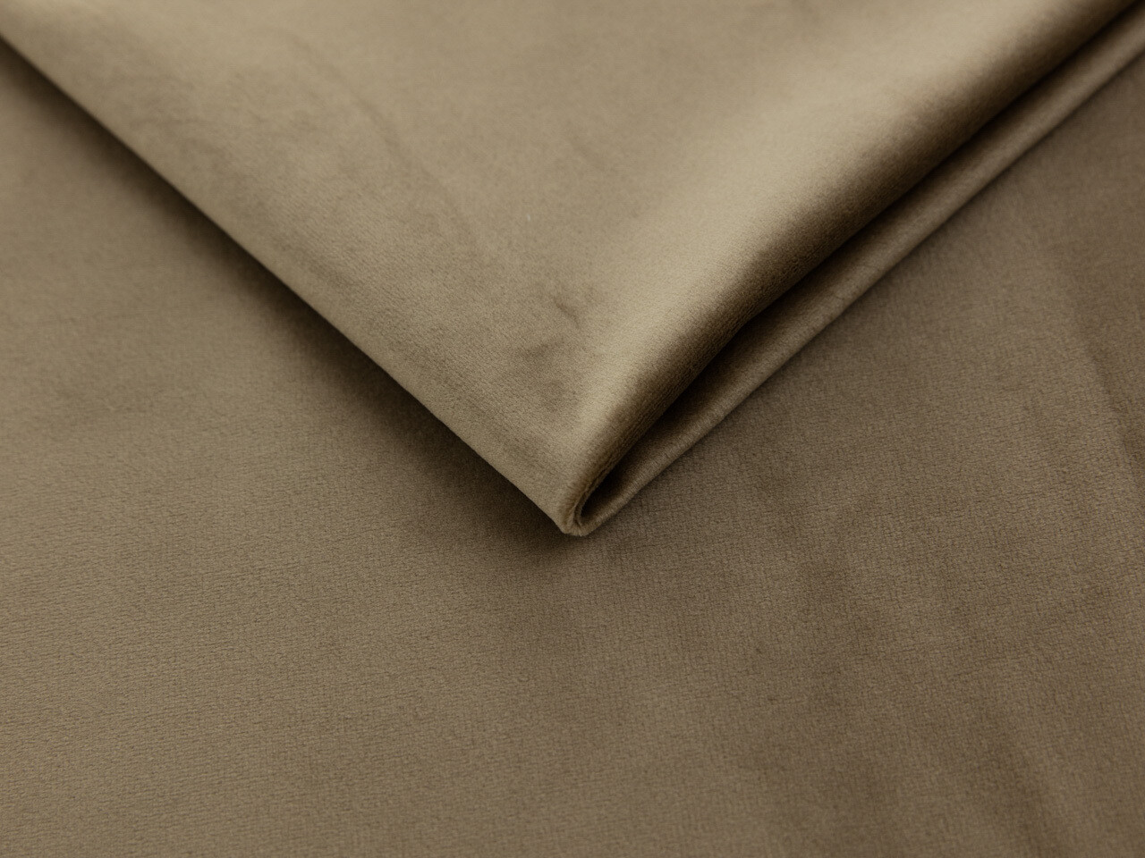 Кресло Clovis 100 (Magic Velvet 2206)