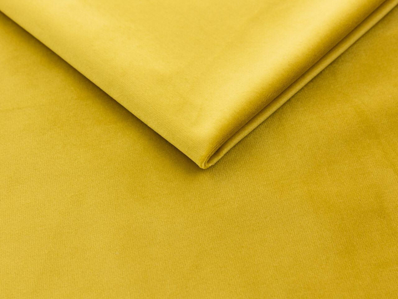 Кресло Clovis 100 (Magic Velvet 2234)