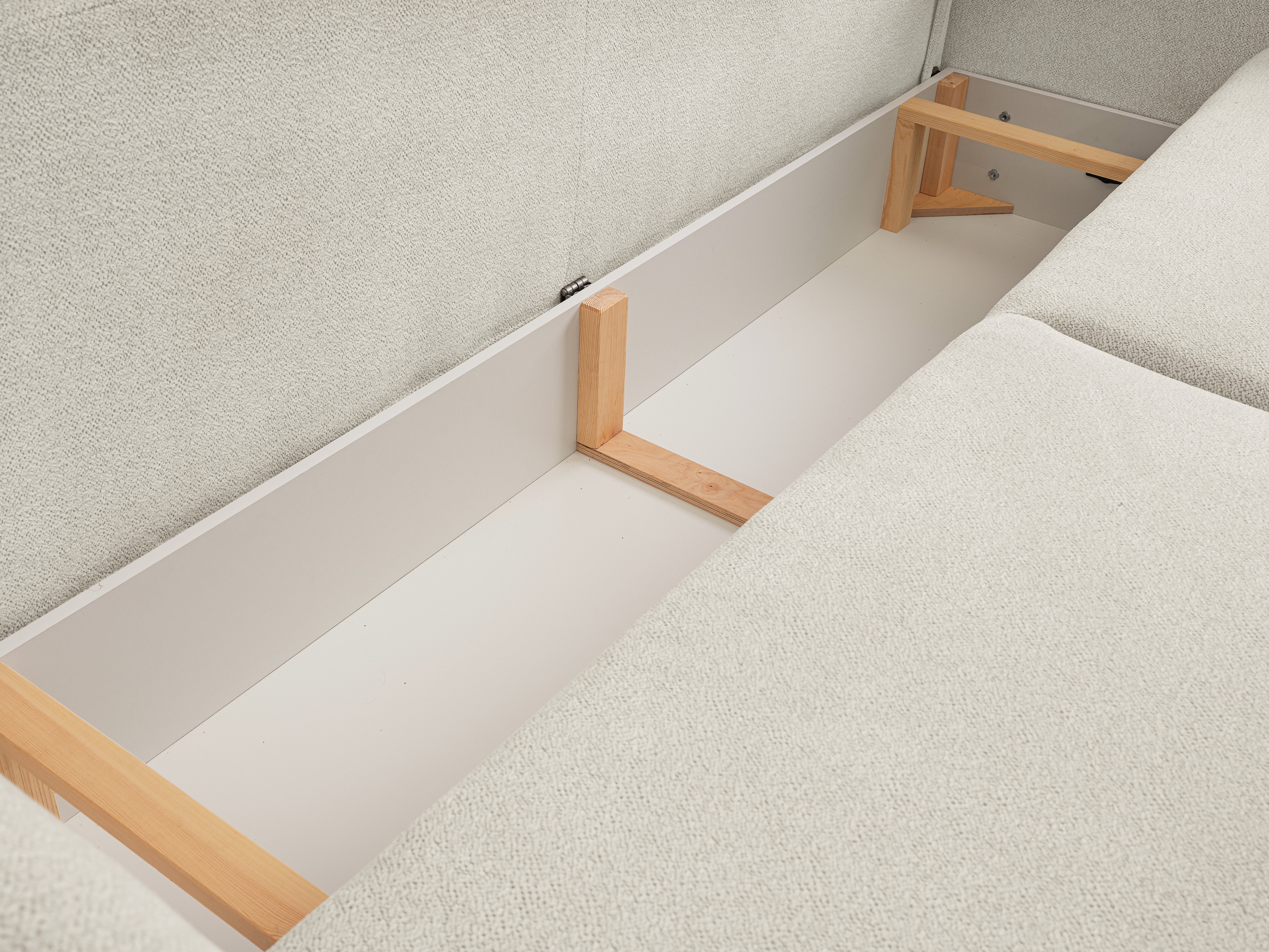 Dīvāns gulta Kingston 196 (Raven 22)