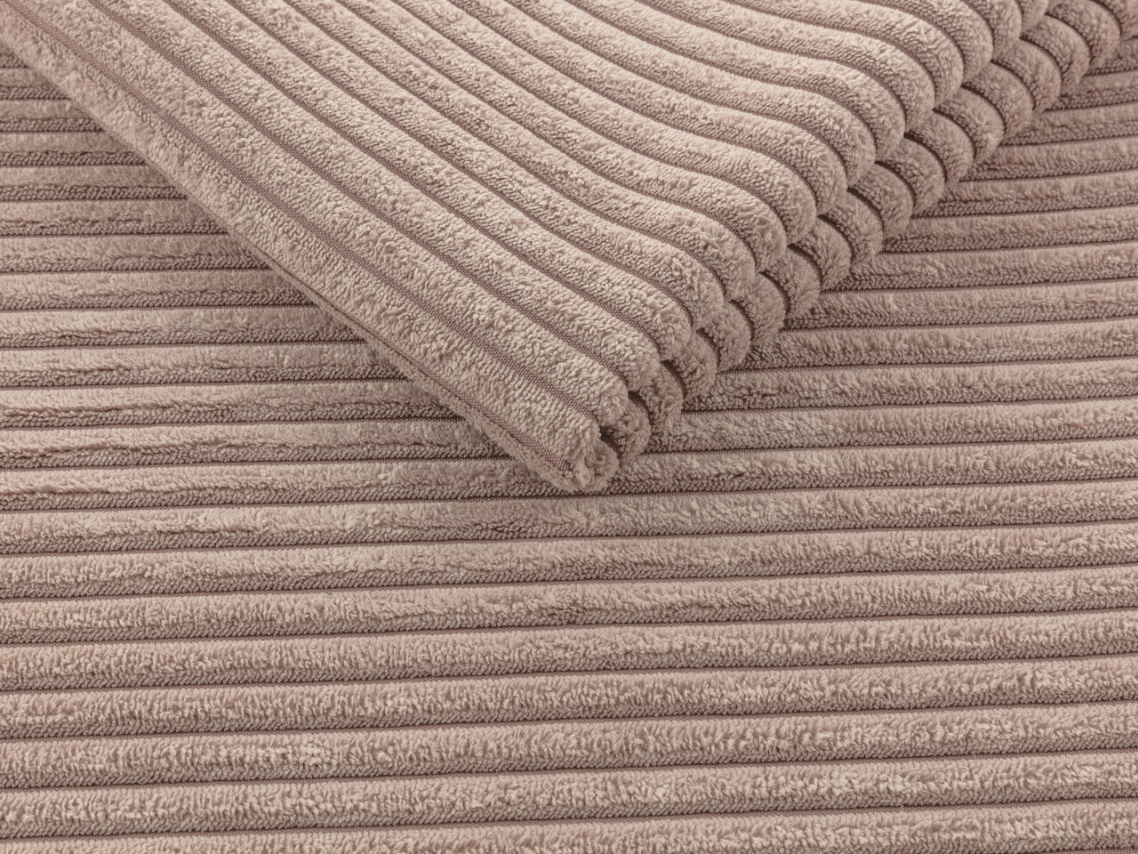 Dīvāns gulta Columbus 130 (Poso 145)