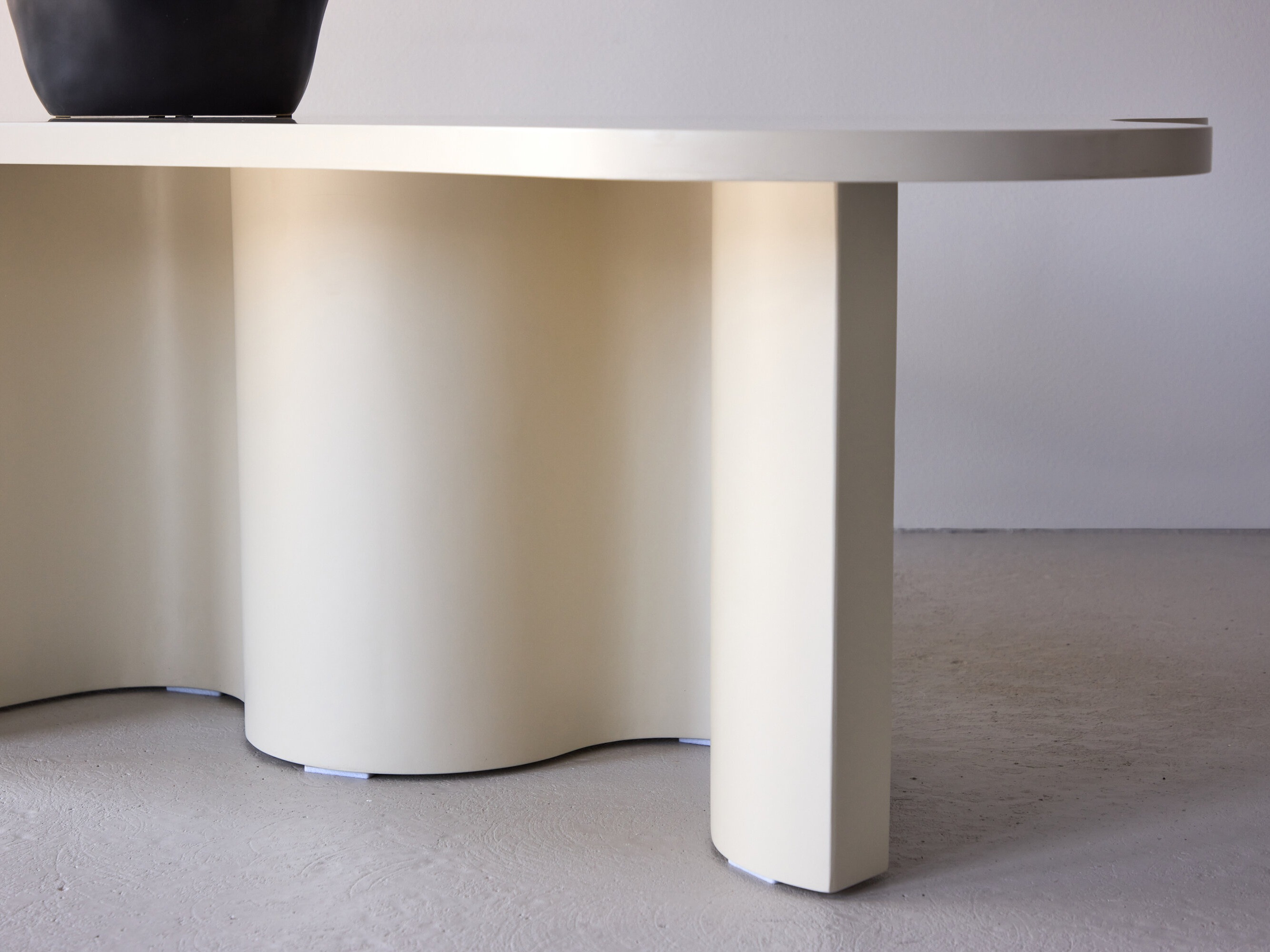 Žurnālu galdiņš Dallas 4944