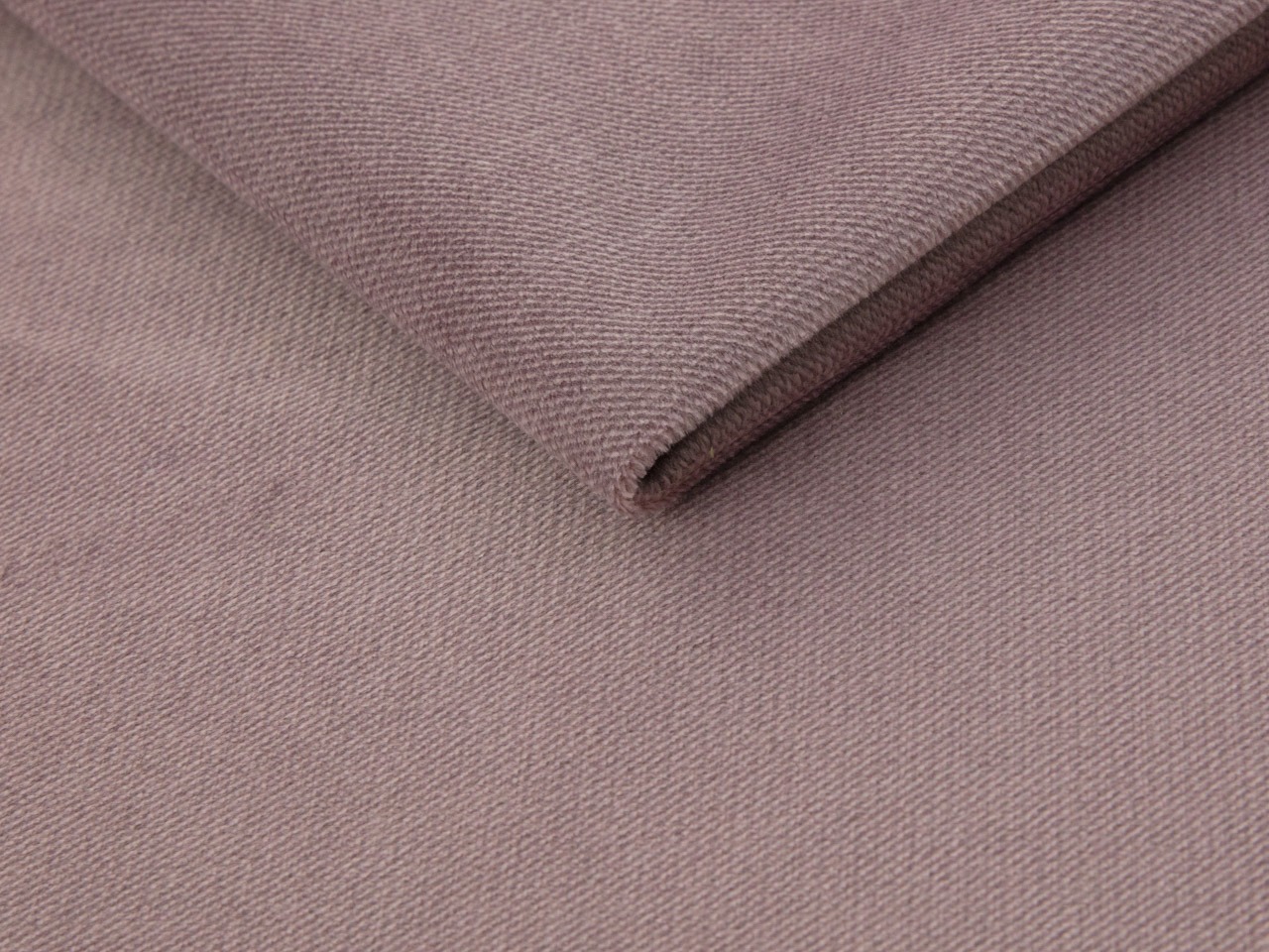 Dīvāns gulta Boston 758