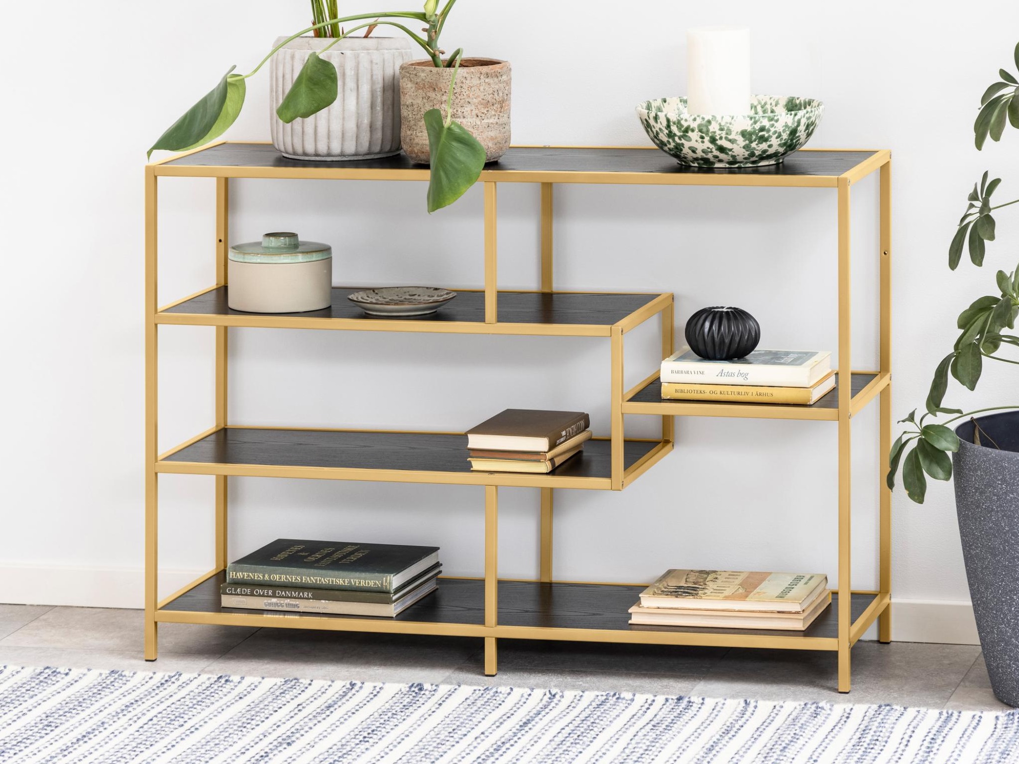 Plaukts Norsica Sevferi 102 (Melnie pelni + Zelta)