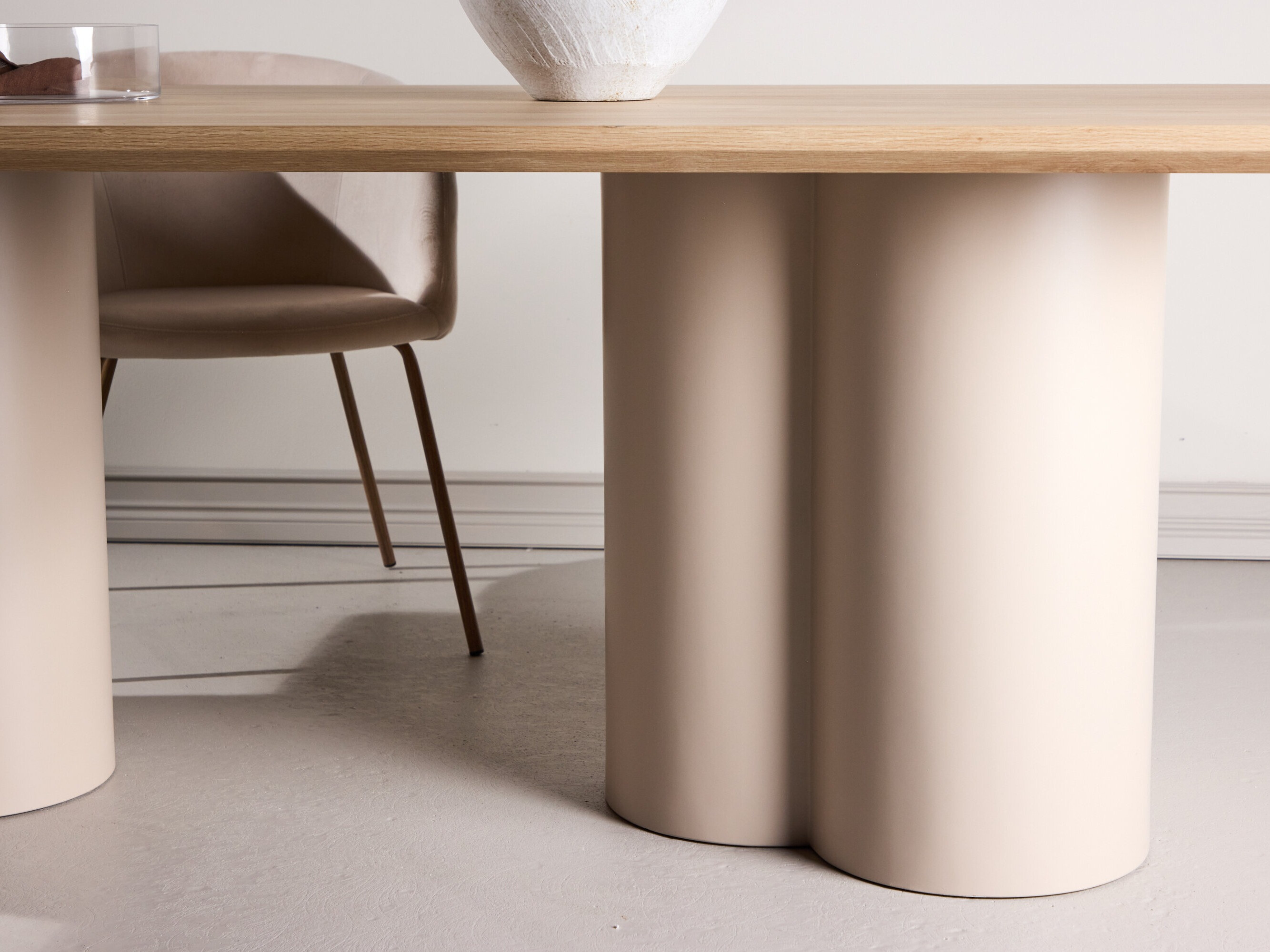 Galds Dallas 4447 (Ozols)