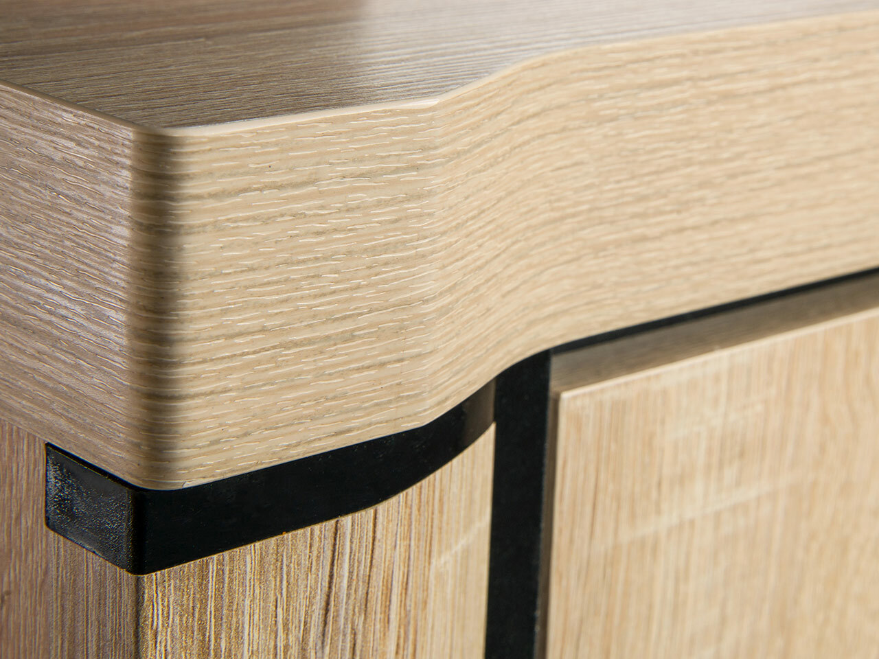 Kumode Lorelie 101 (Sonomas ozols)