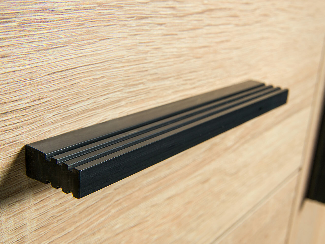 Kumode Lorelie 101 (Sonomas ozols)