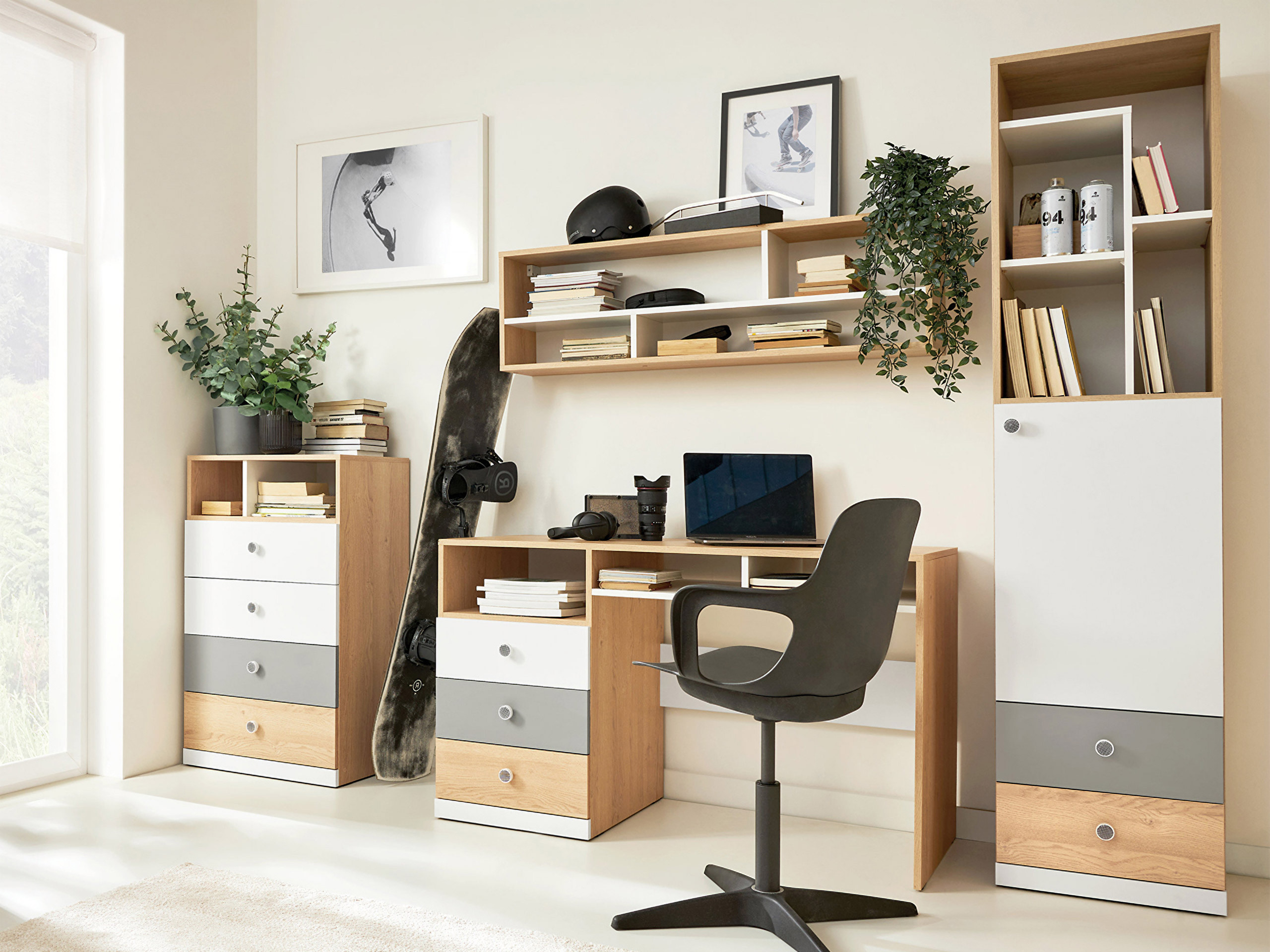 Rakstāmgalds Tesmonu 107